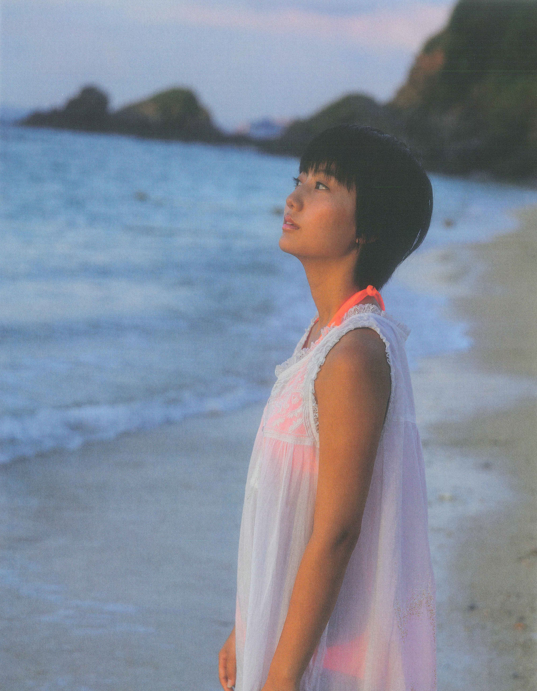Manami Arai 新井愛瞳『セブンティーンズ?ブルー』1st写真集-图153