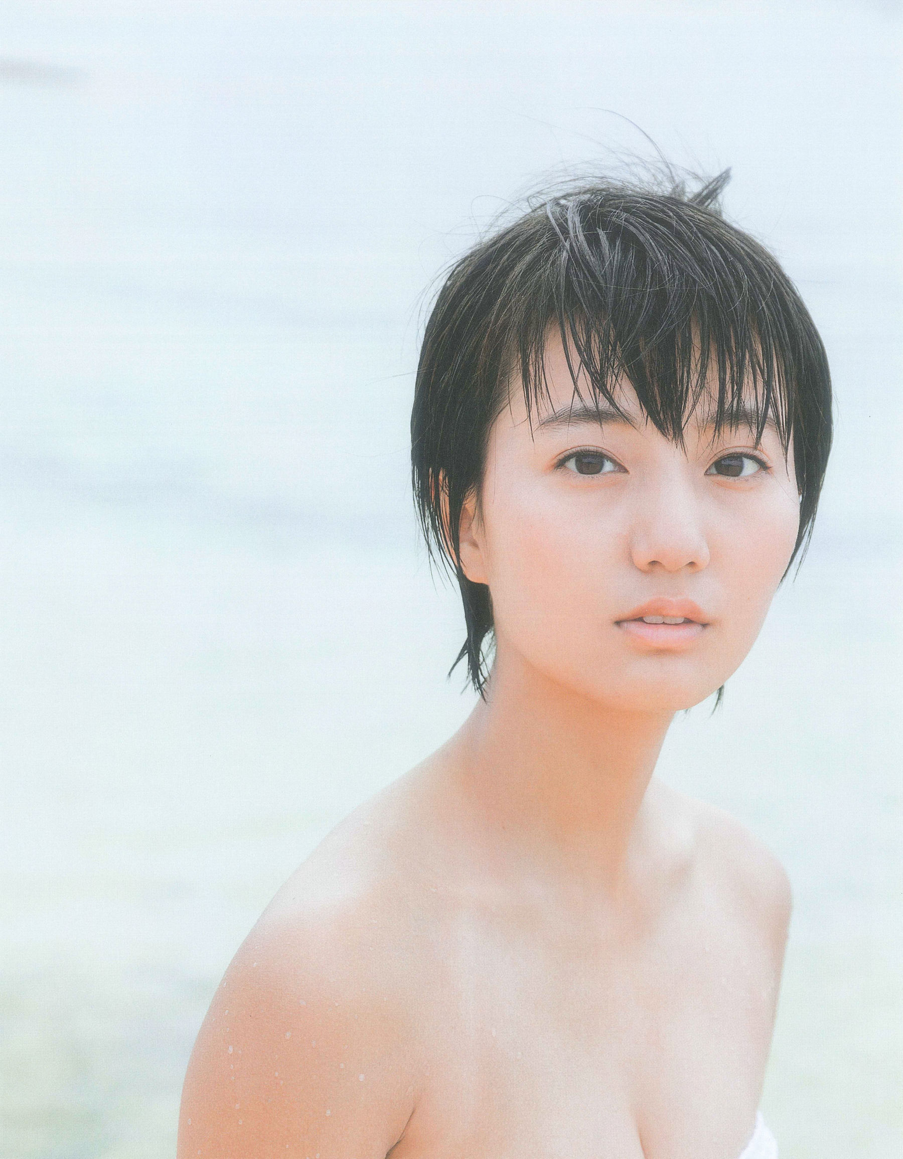 Manami Arai 新井愛瞳『セブンティーンズ?ブルー』1st写真集-图23