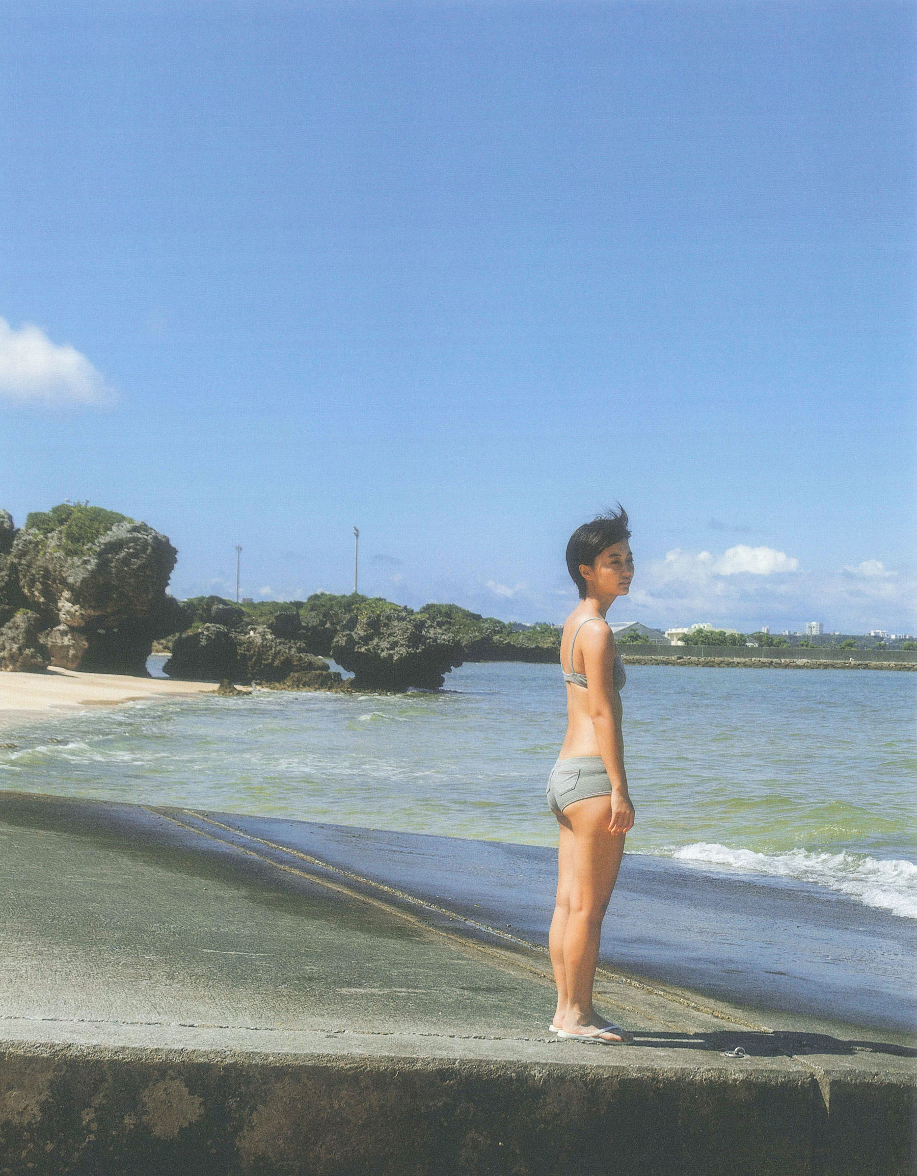 Manami Arai 新井愛瞳『セブンティーンズ?ブルー』1st写真集-图81