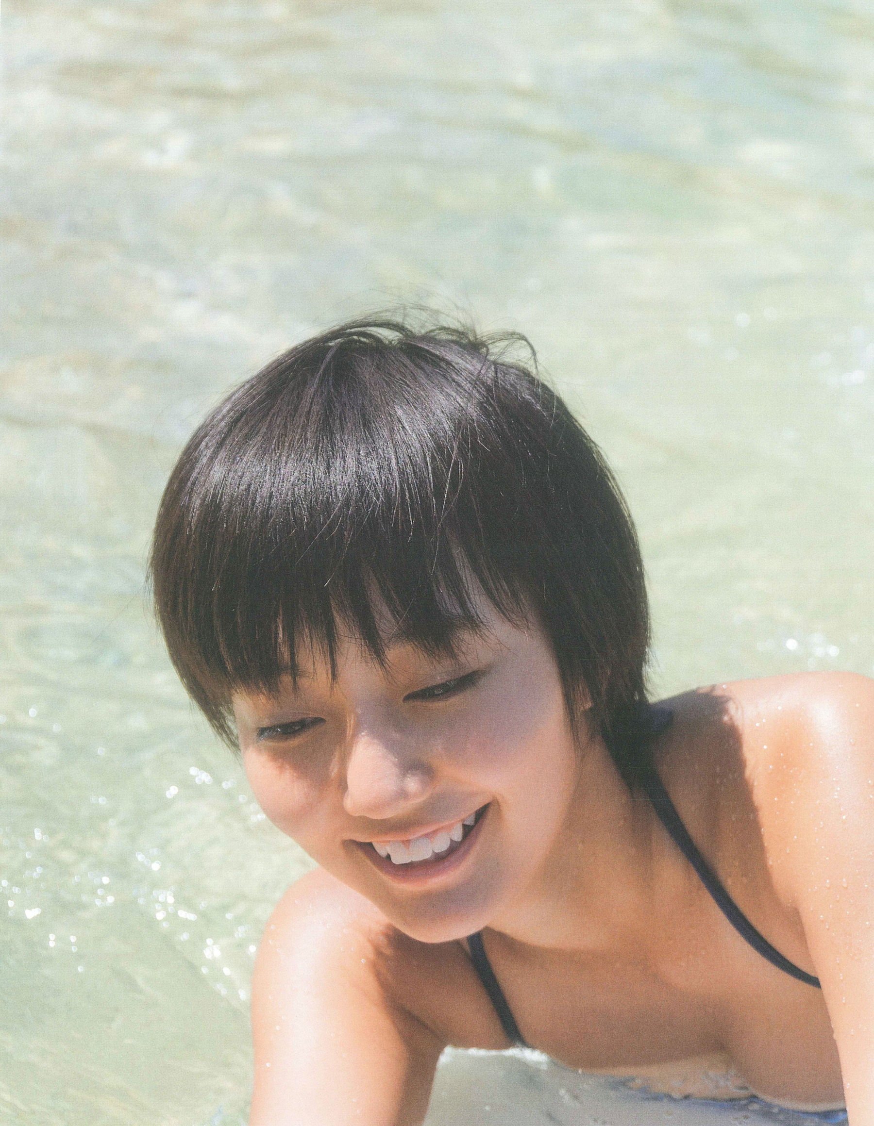 Manami Arai 新井愛瞳『セブンティーンズ?ブルー』1st写真集-图87
