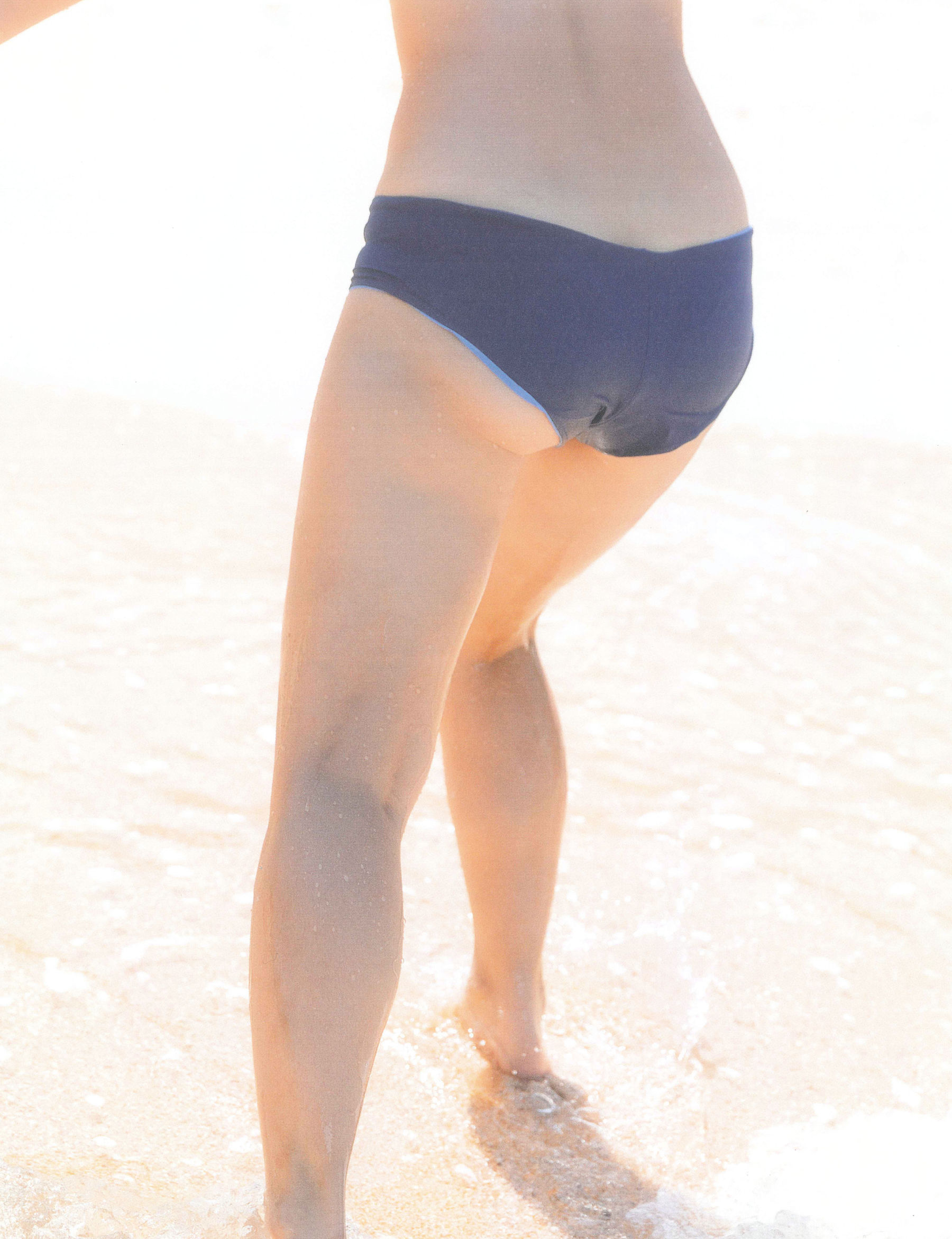 Manami Arai 新井愛瞳『セブンティーンズ?ブルー』1st写真集-图90