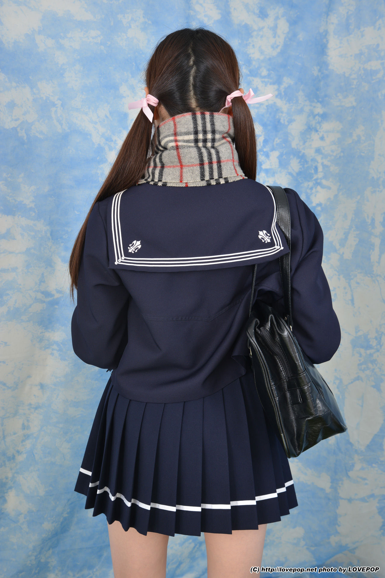 Kotone Suzumiya 涼宮琴音 iron bar panchira ! Sailor suit! - PPV-图5