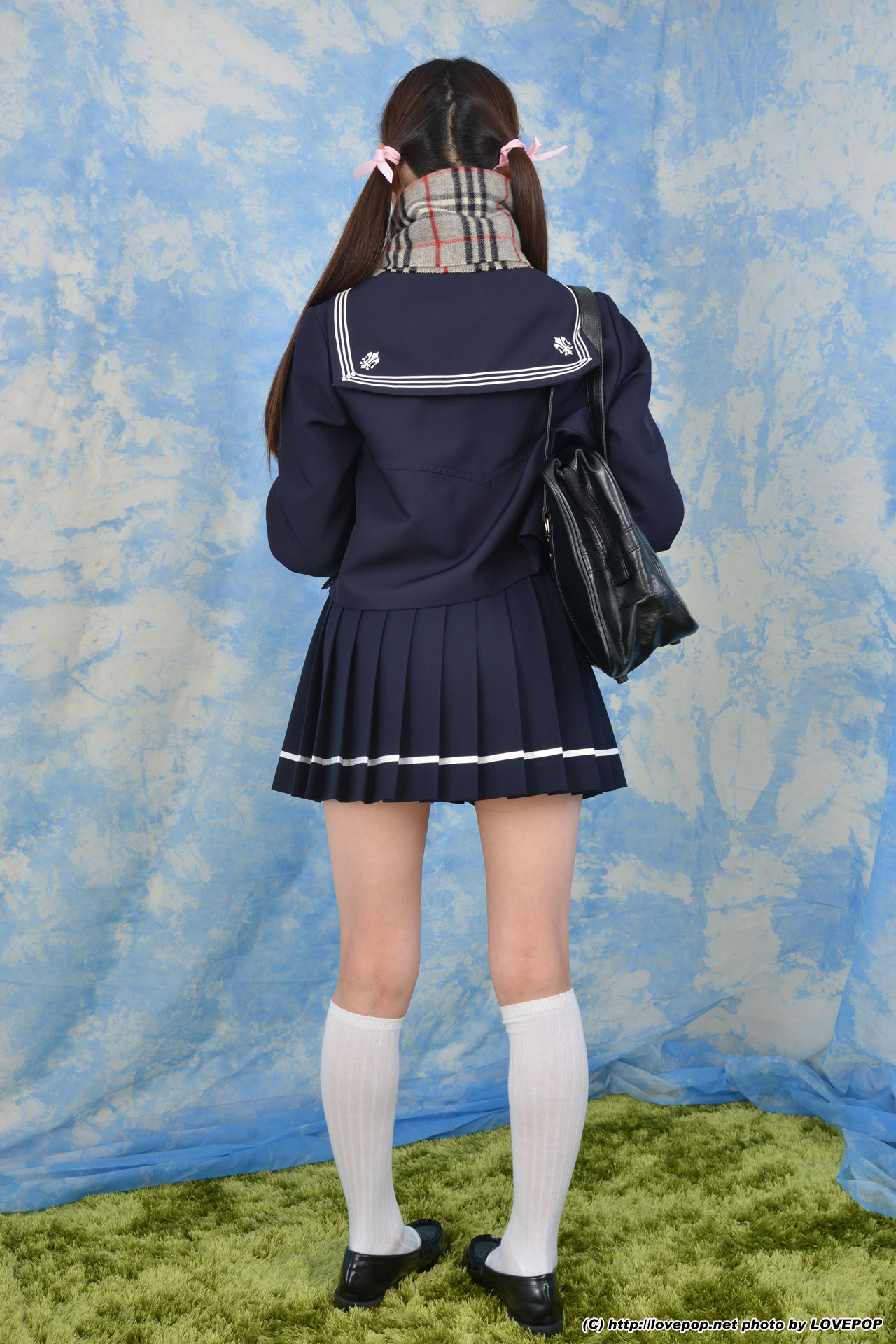 Kotone Suzumiya 涼宮琴音 iron bar panchira ! Sailor suit! - PPV-图6