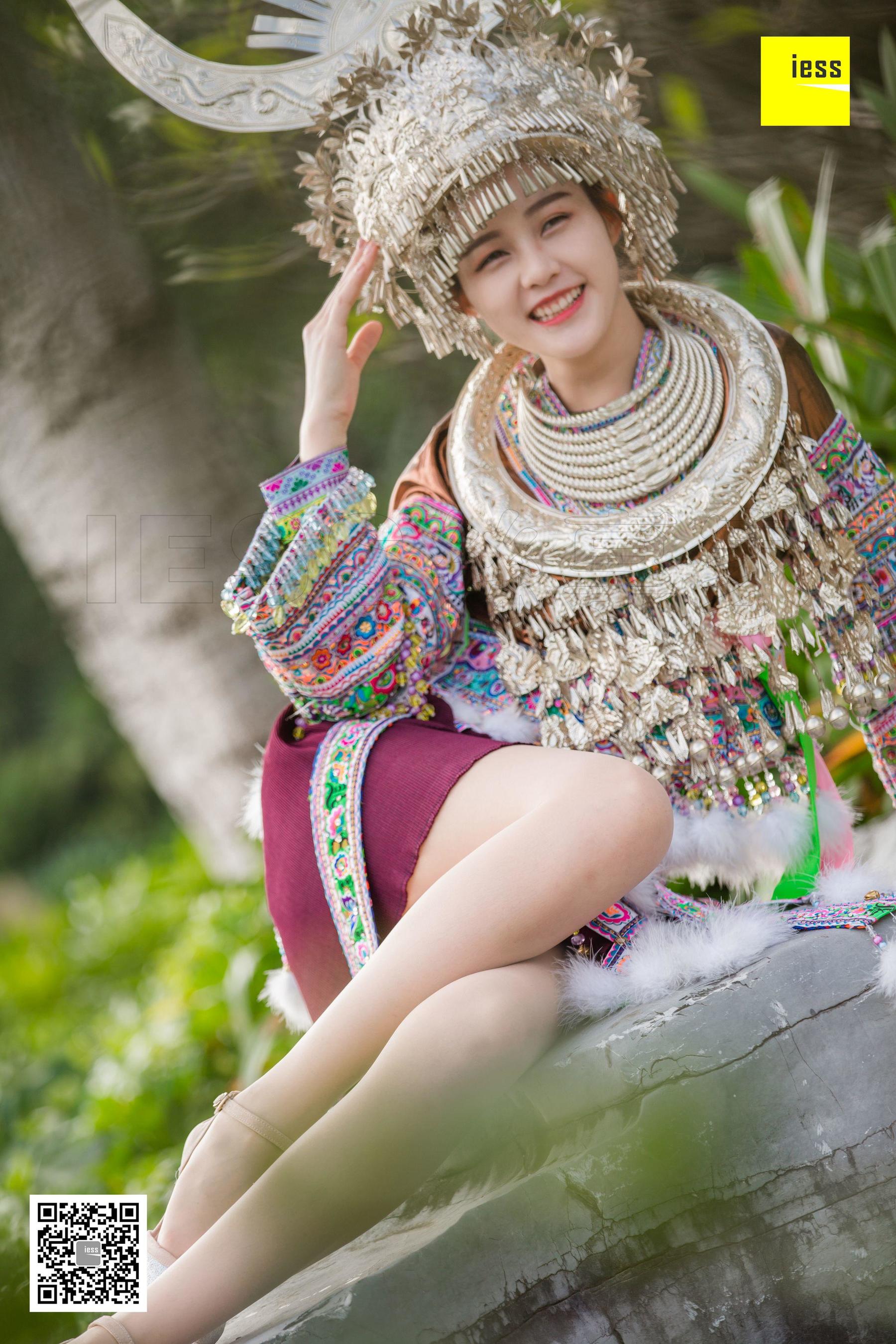 模特 九妹《穿丝袜的苗族九妹》-图18