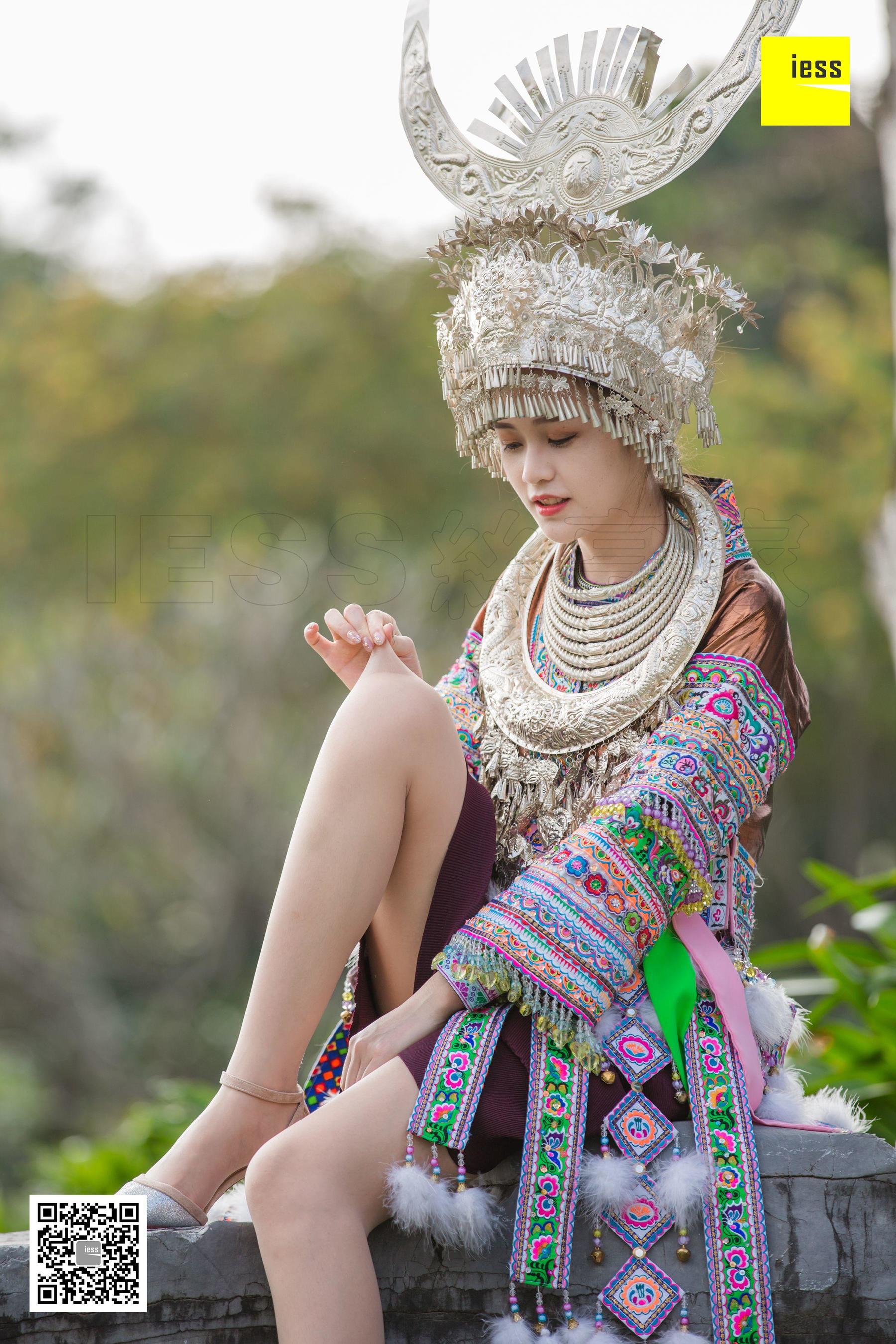 模特 九妹《穿丝袜的苗族九妹》-图26