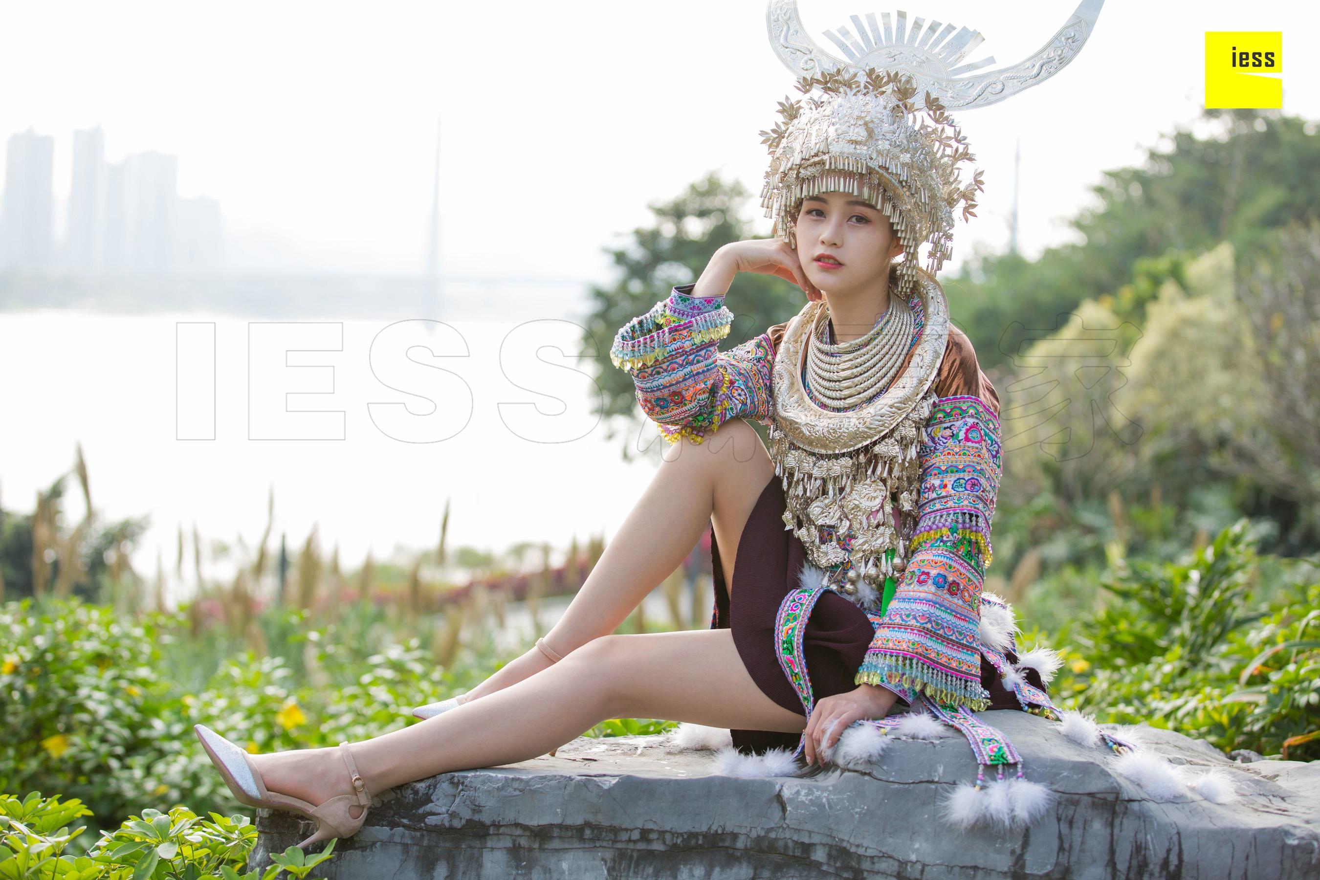 模特 九妹《穿丝袜的苗族九妹》-图66