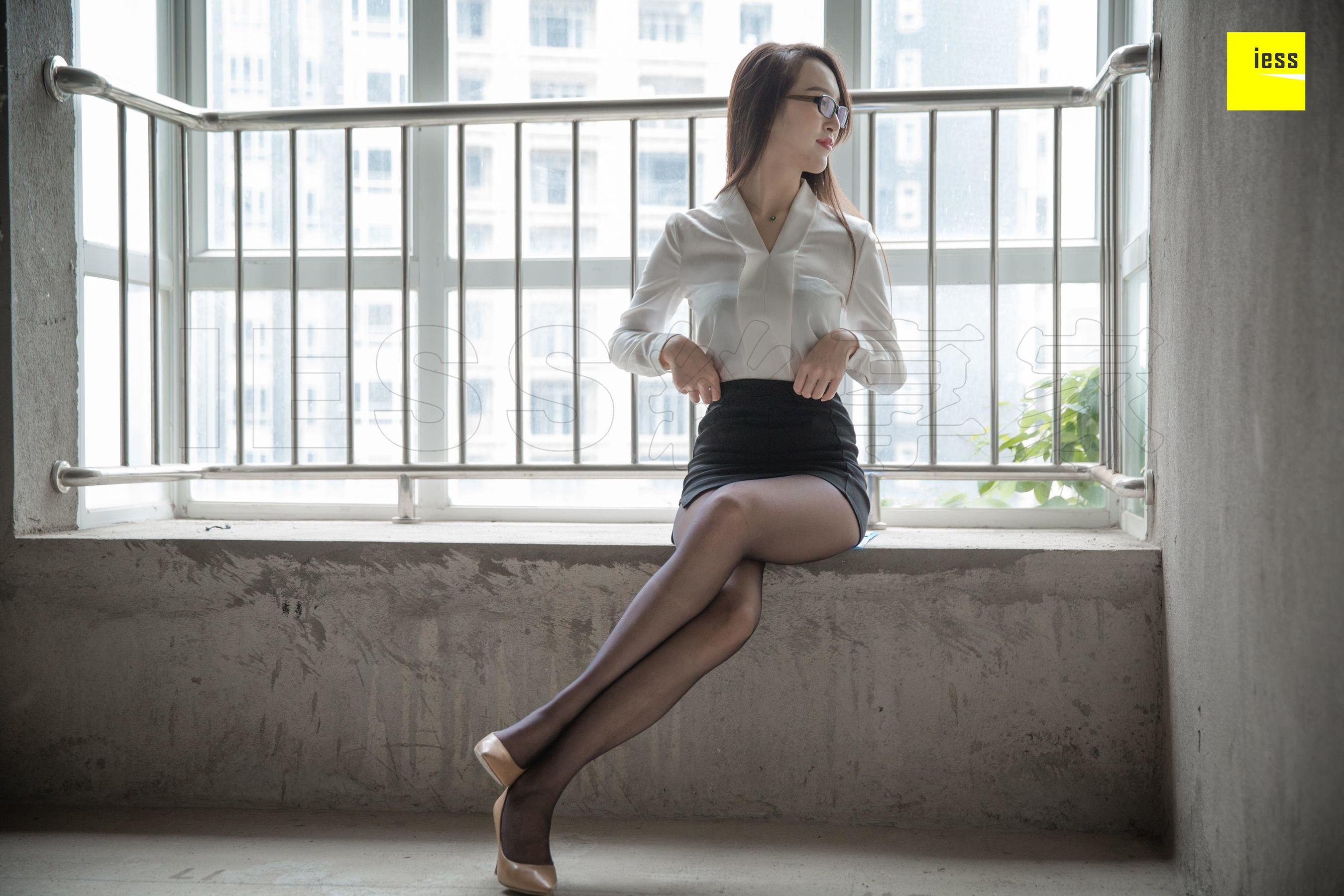 模特 云芝《卖毛坯房的黑丝销售》-图80