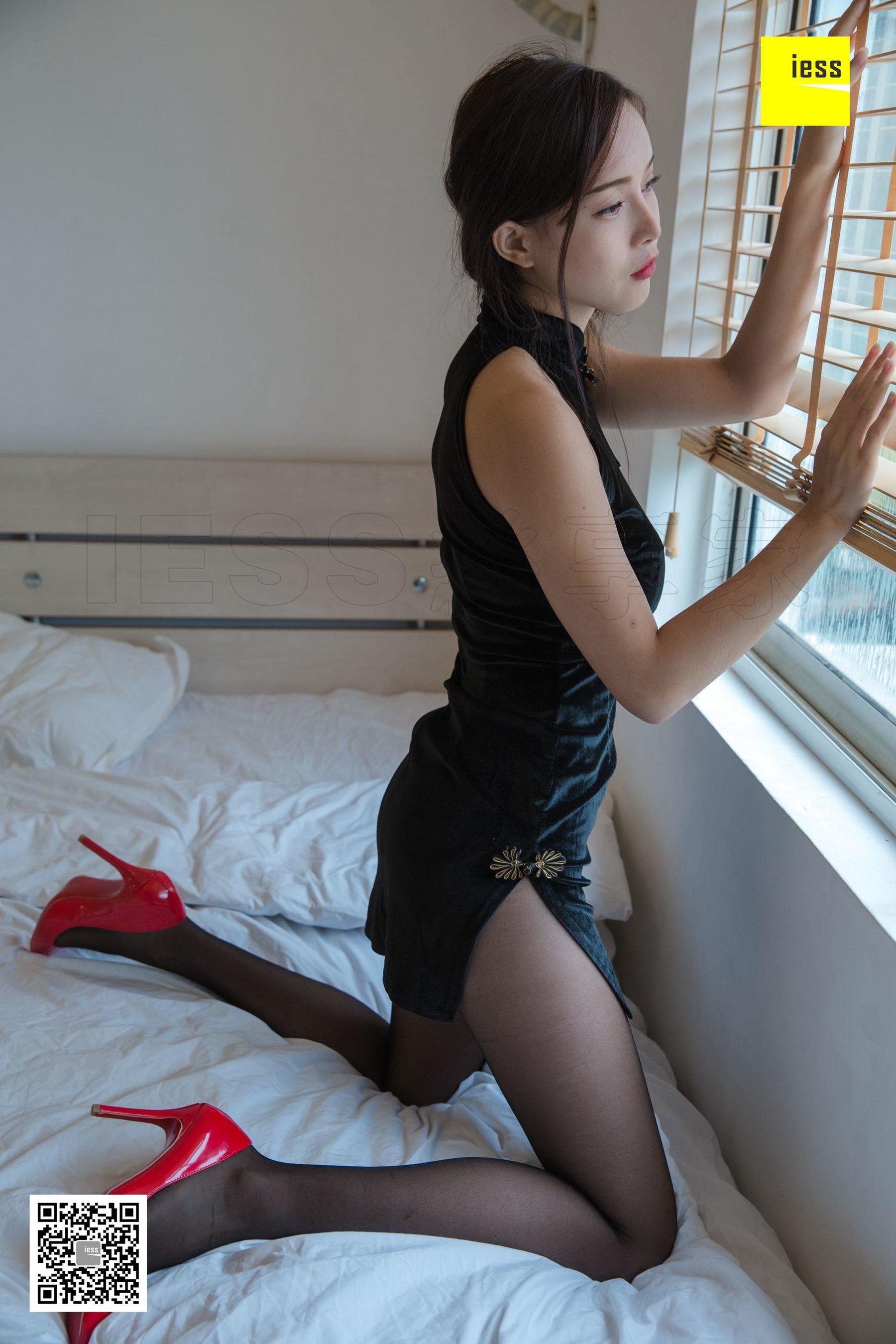 模特 小羽《小羽黑色绒面旗袍》-图80