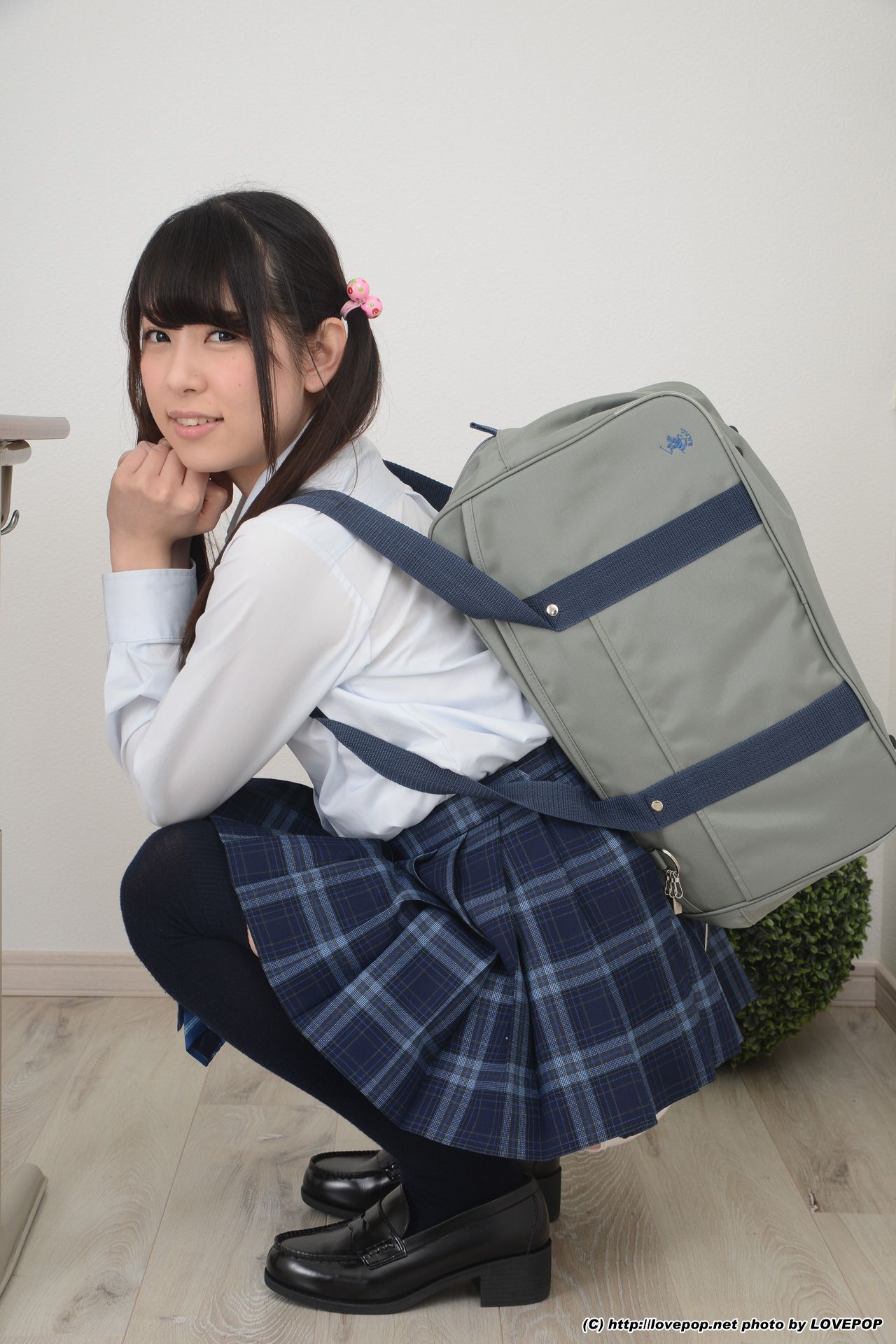Rena Aoi あおいれな Sausage licking uniform shirt - PPV-图10
