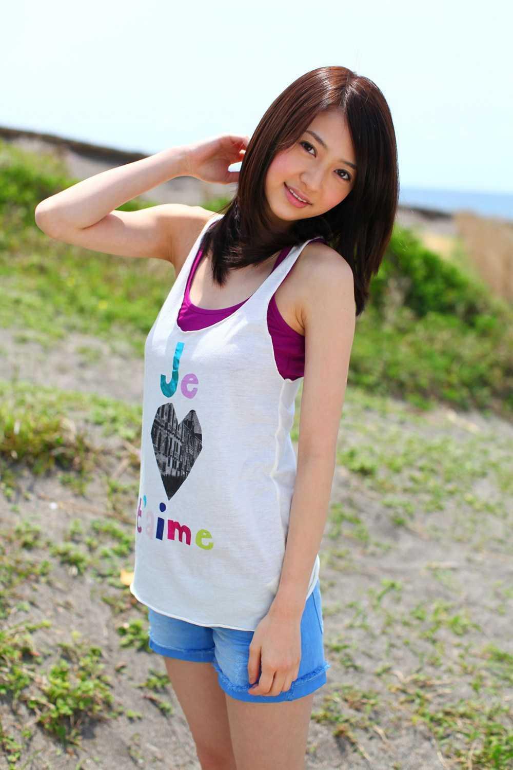 逢沢りな Colorful Days PB 写真集-图2
