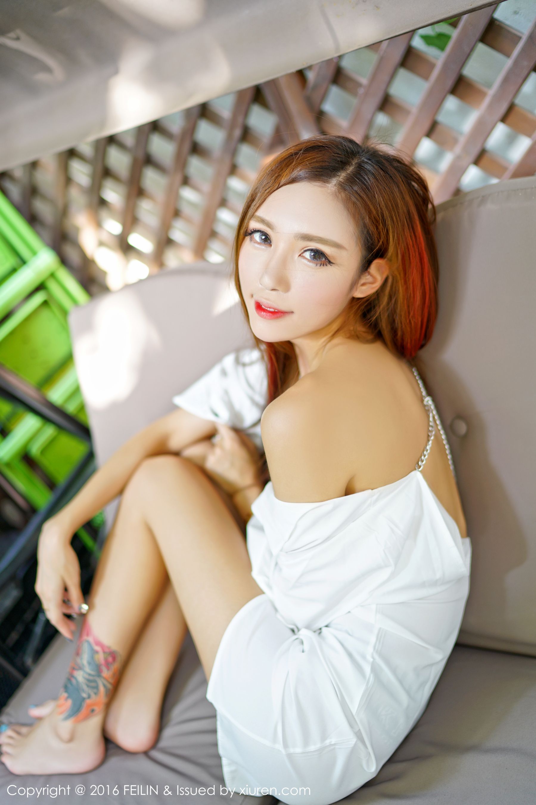 梦小楠小夜猫《美貌、身材与才艺集齐完美一身的女神主播》  Vol.055-图4