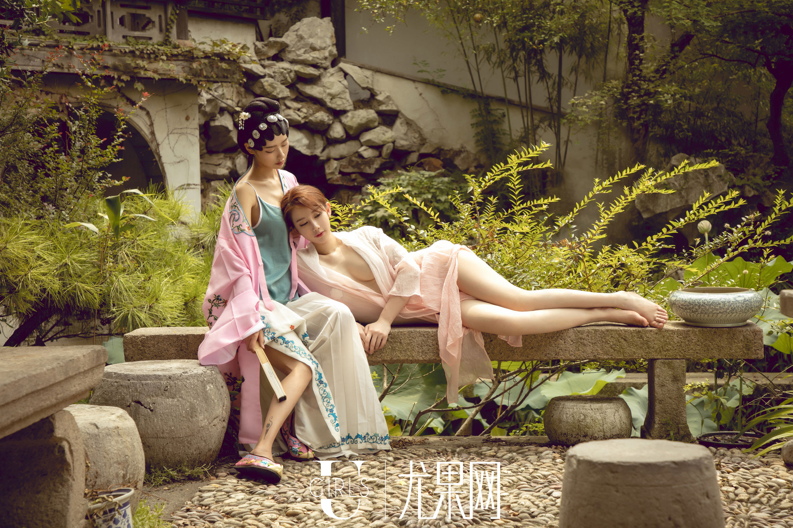 T037 苏小曼&方子萱 白月光-图3
