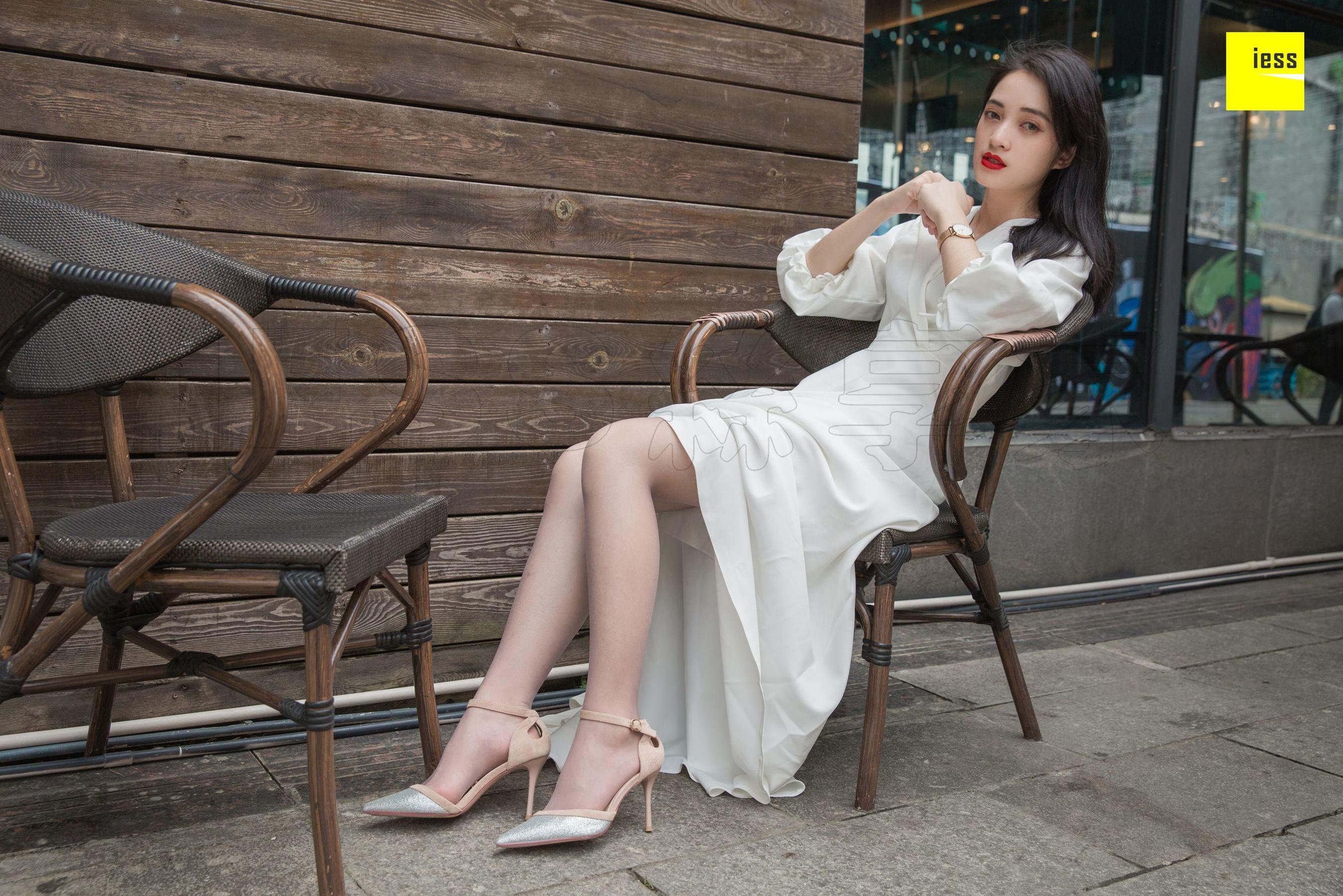 模特：姗姗 《烈焰红唇白长裙》-图37