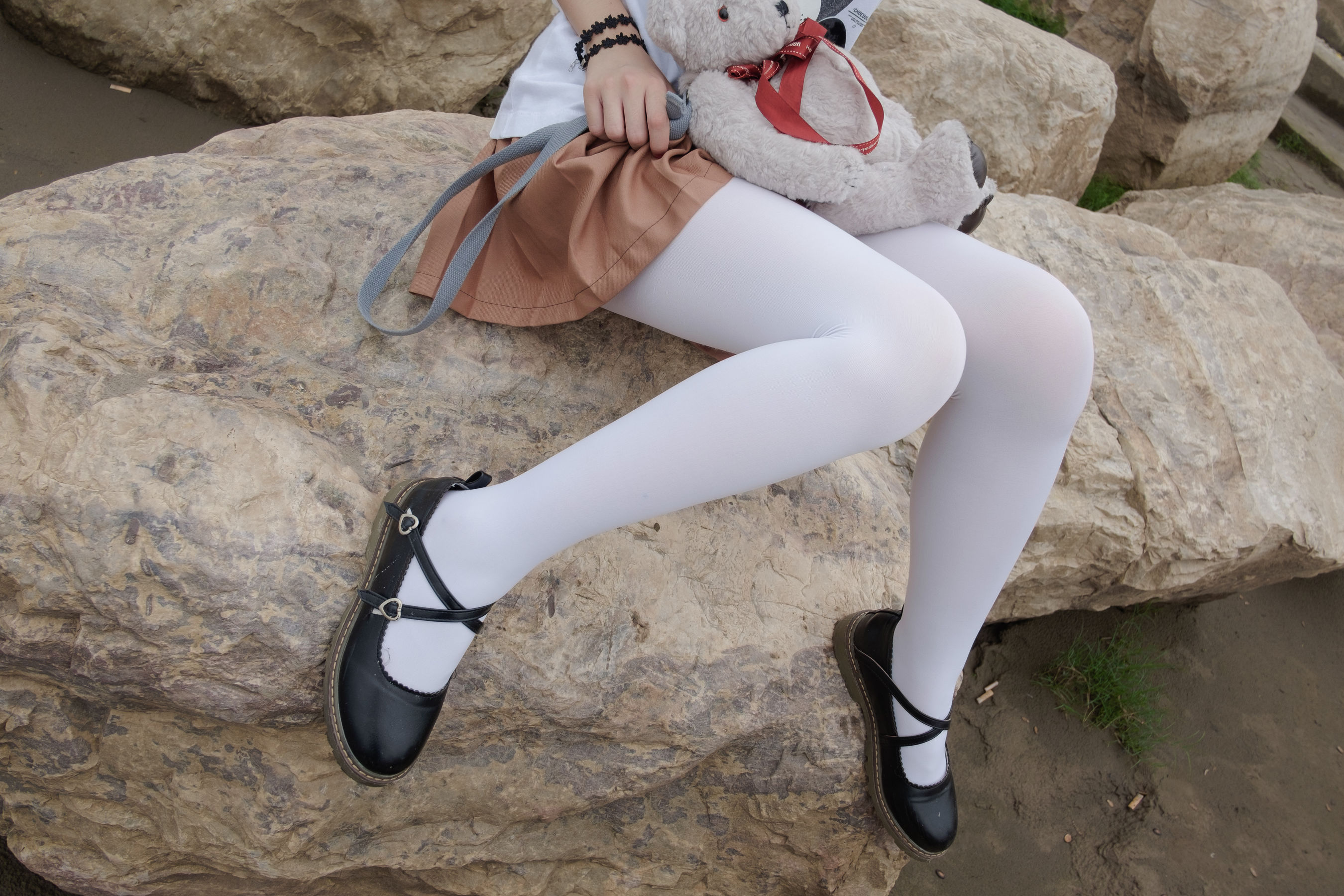 BETA-004 高中女生JK白丝外拍-图23