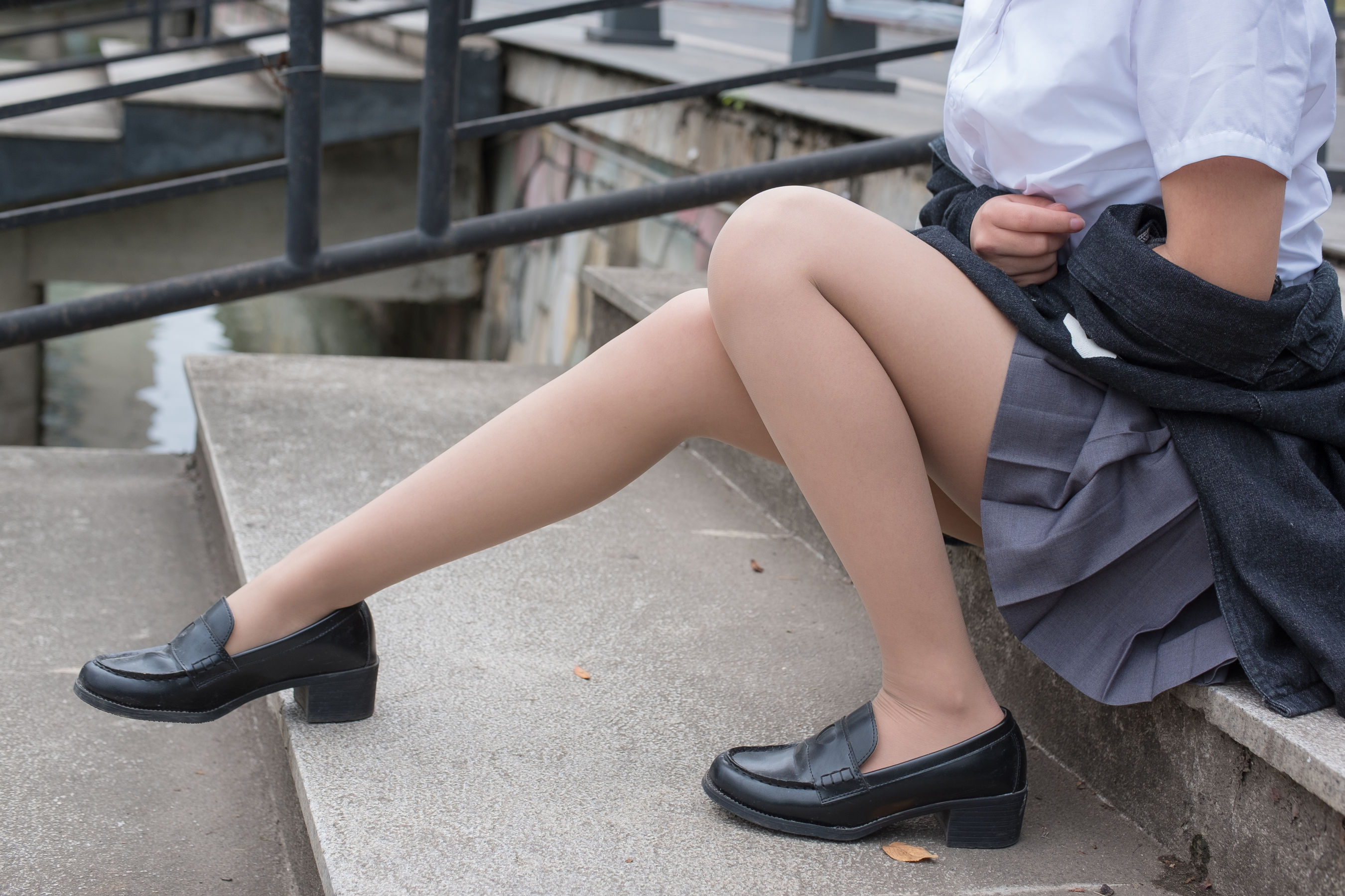 BETA-008 学妹户外肉丝美足-图19