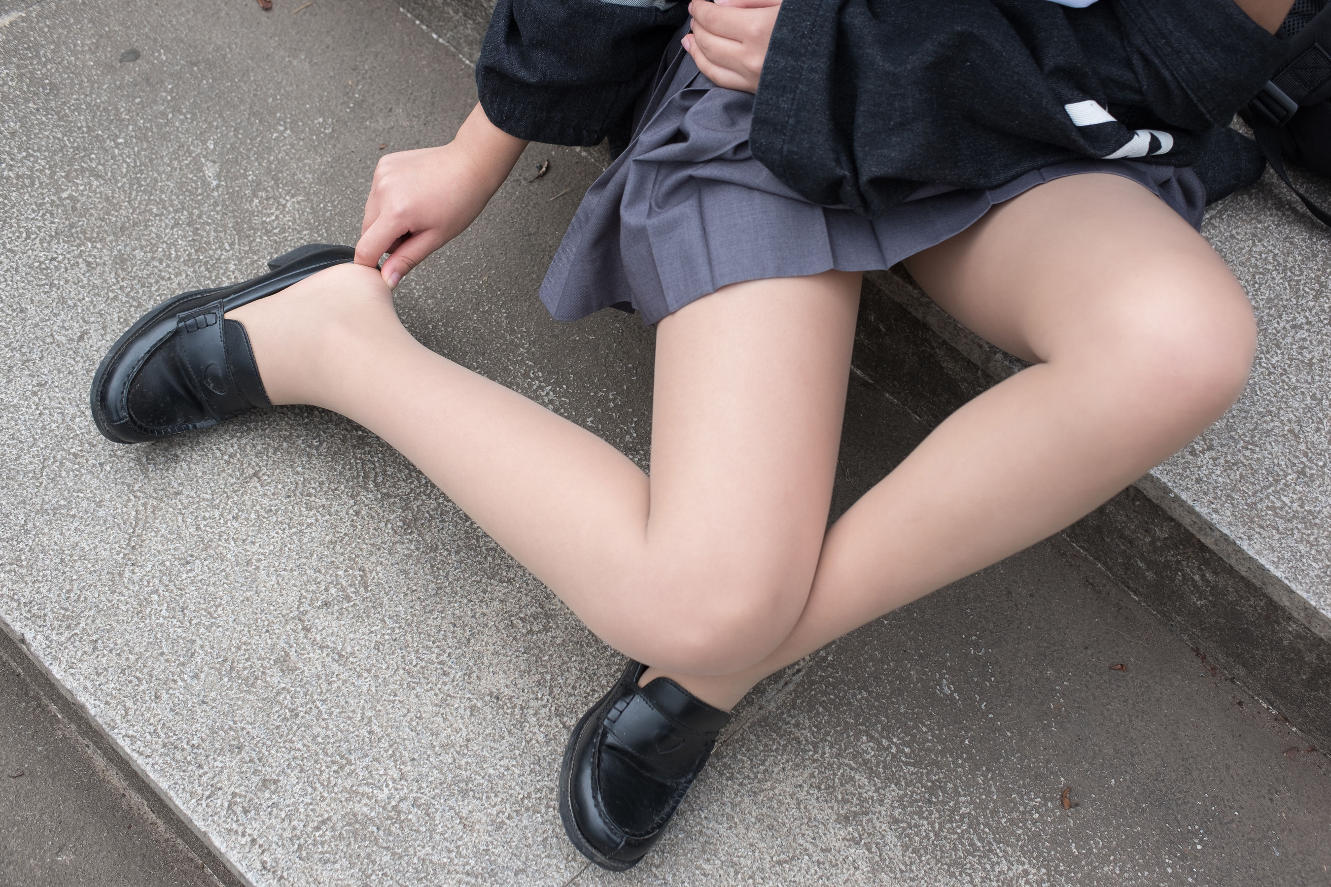 BETA-008 学妹户外肉丝美足-图27