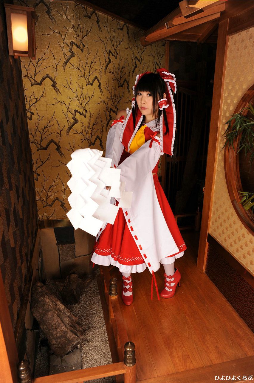 丹雫ひよ (Nishizuku Hiyo) 《東方Project》Hakurei Reimu-图1