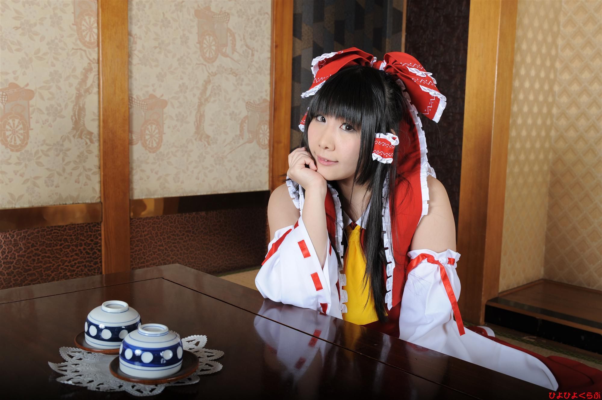 丹雫ひよ (Nishizuku Hiyo) 《東方Project》博麗霊夢-图2