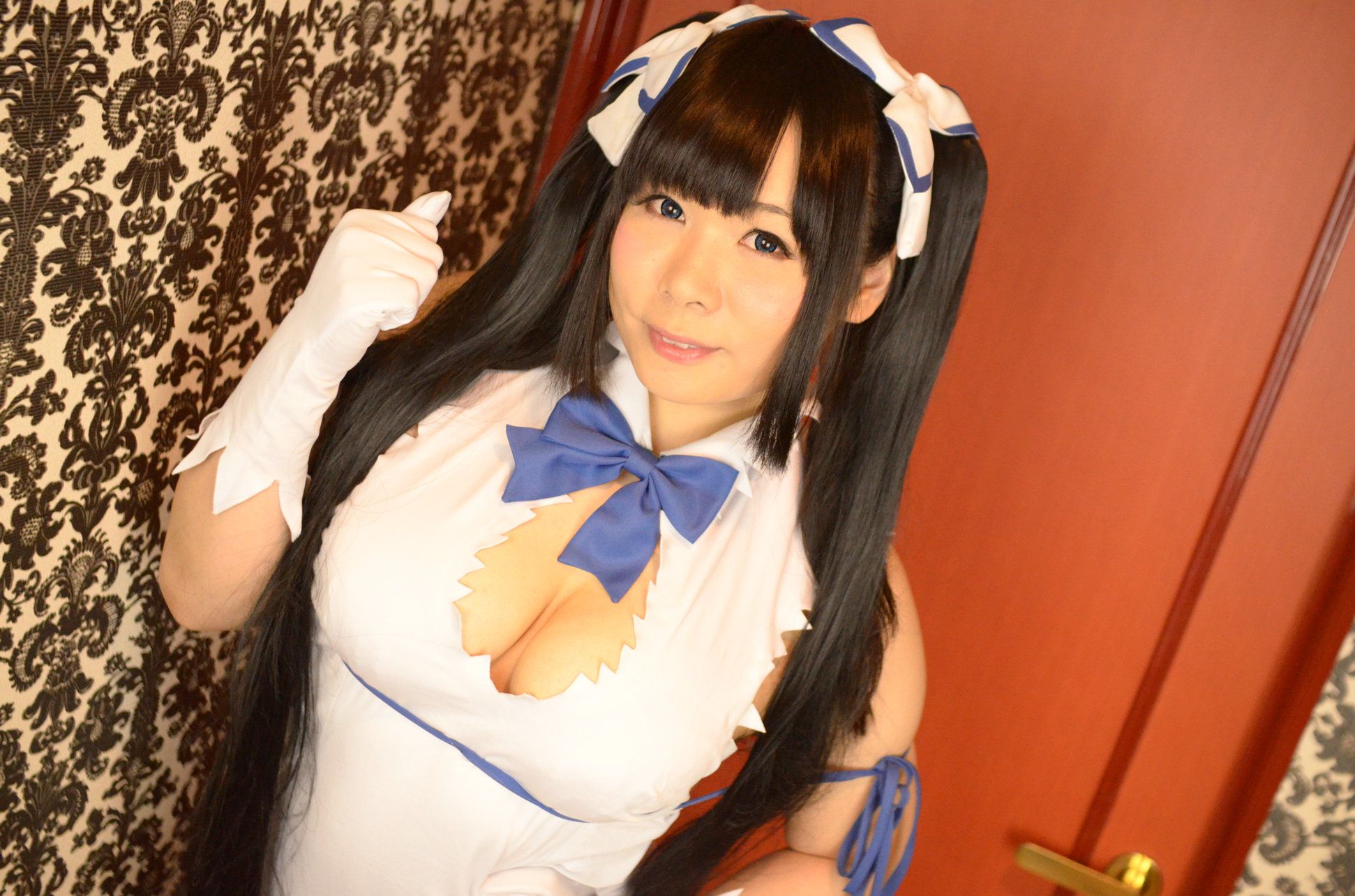 岡田ゆい (Okada Yui) 《ダンジョンに出会いを求めるのは間違っているだろうか》Hestia-图3