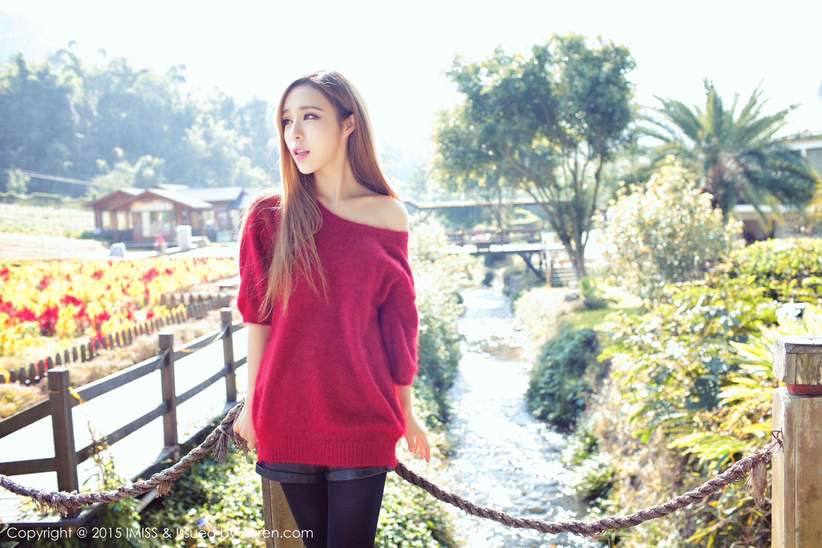 重庆美女游潇潇《旅拍套图》  Vol.047-图0