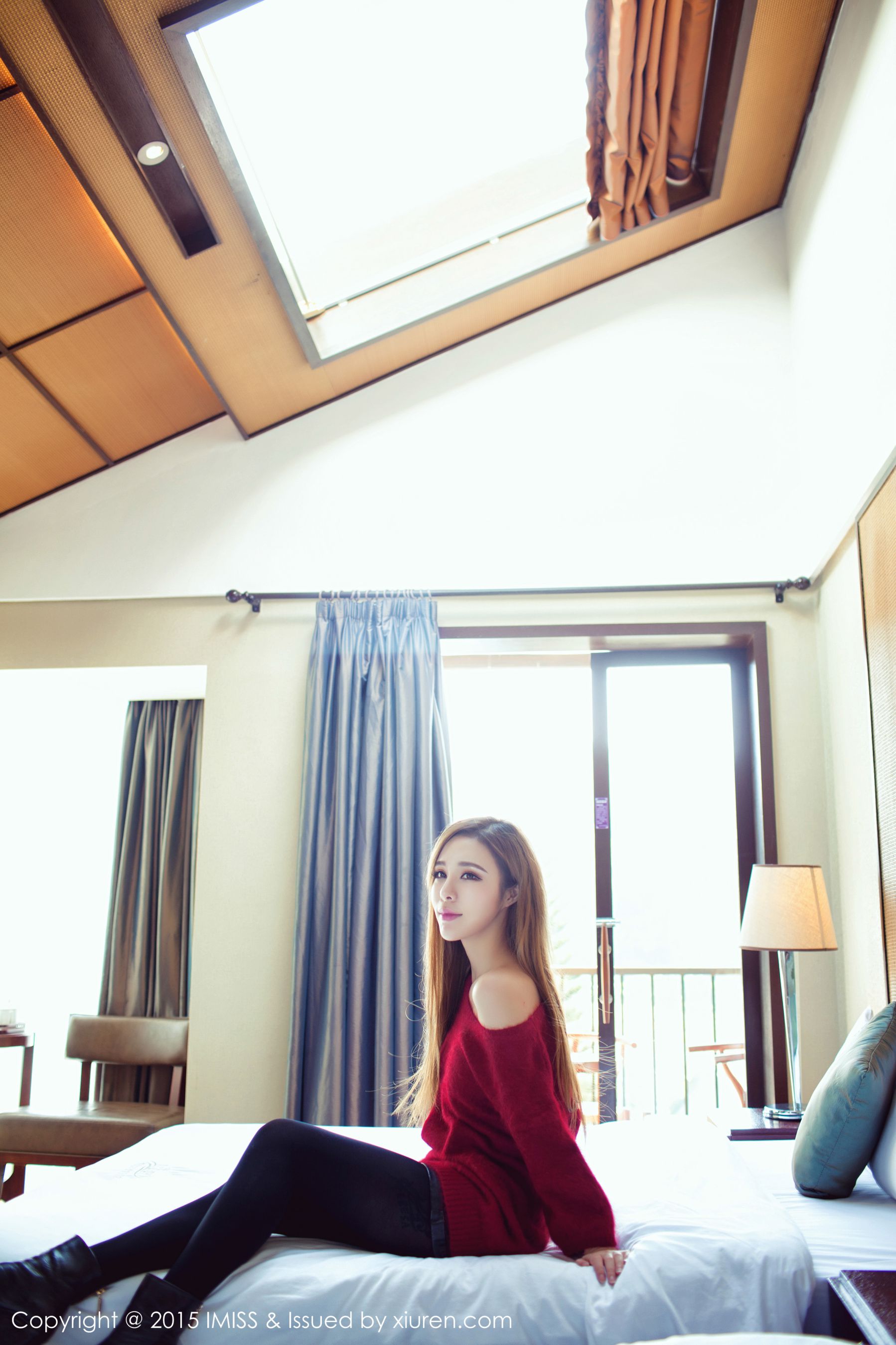 重庆美女游潇潇《旅拍套图》  Vol.047-图1