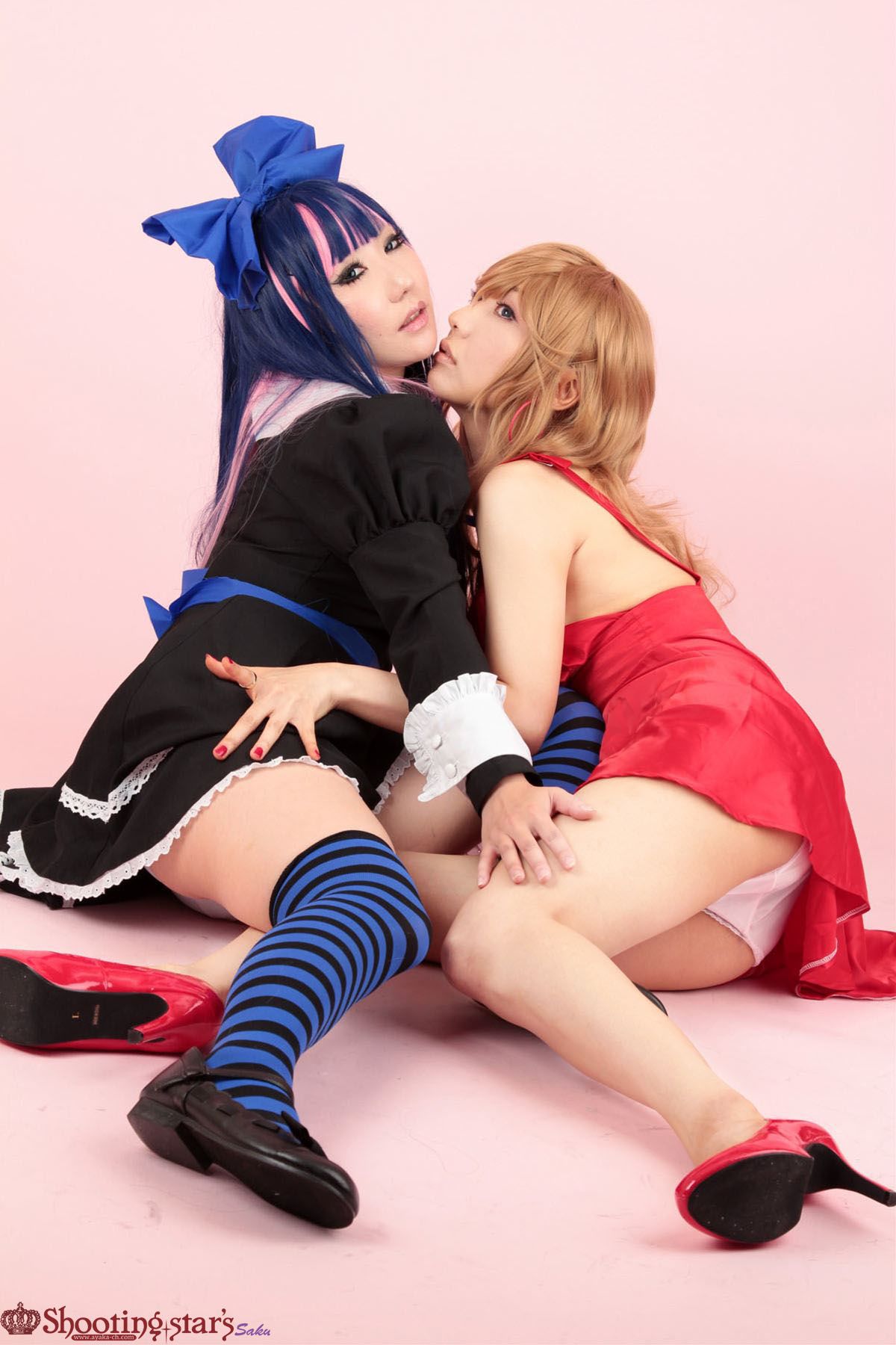 绫香サク (Saku サク Saku Ayaka) &Hanamura Saki(花邑沙希)《Panty & Stocking with Garterbelt》-图11