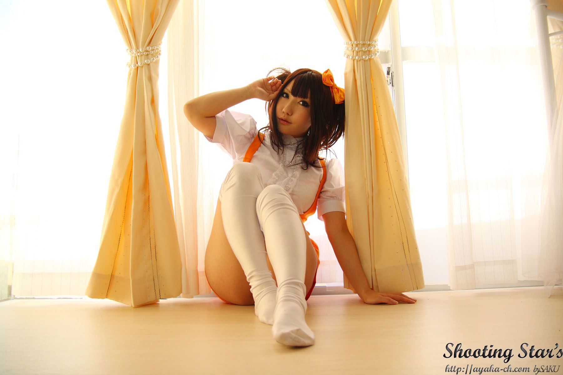 绫香サク   Waitress+Cheerleader-图7