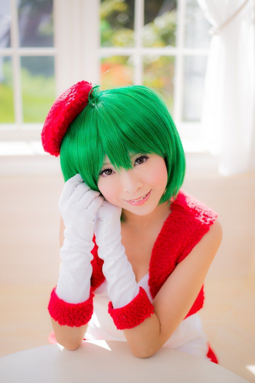 真白ゆき (Mashiro Yuki) コスプレ《Macros》Ranka Lee(Xmas ver.)-图0