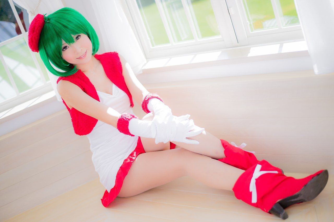 真白ゆき (Mashiro Yuki) コスプレ《Macros》Ranka Lee(Xmas ver.)-图6