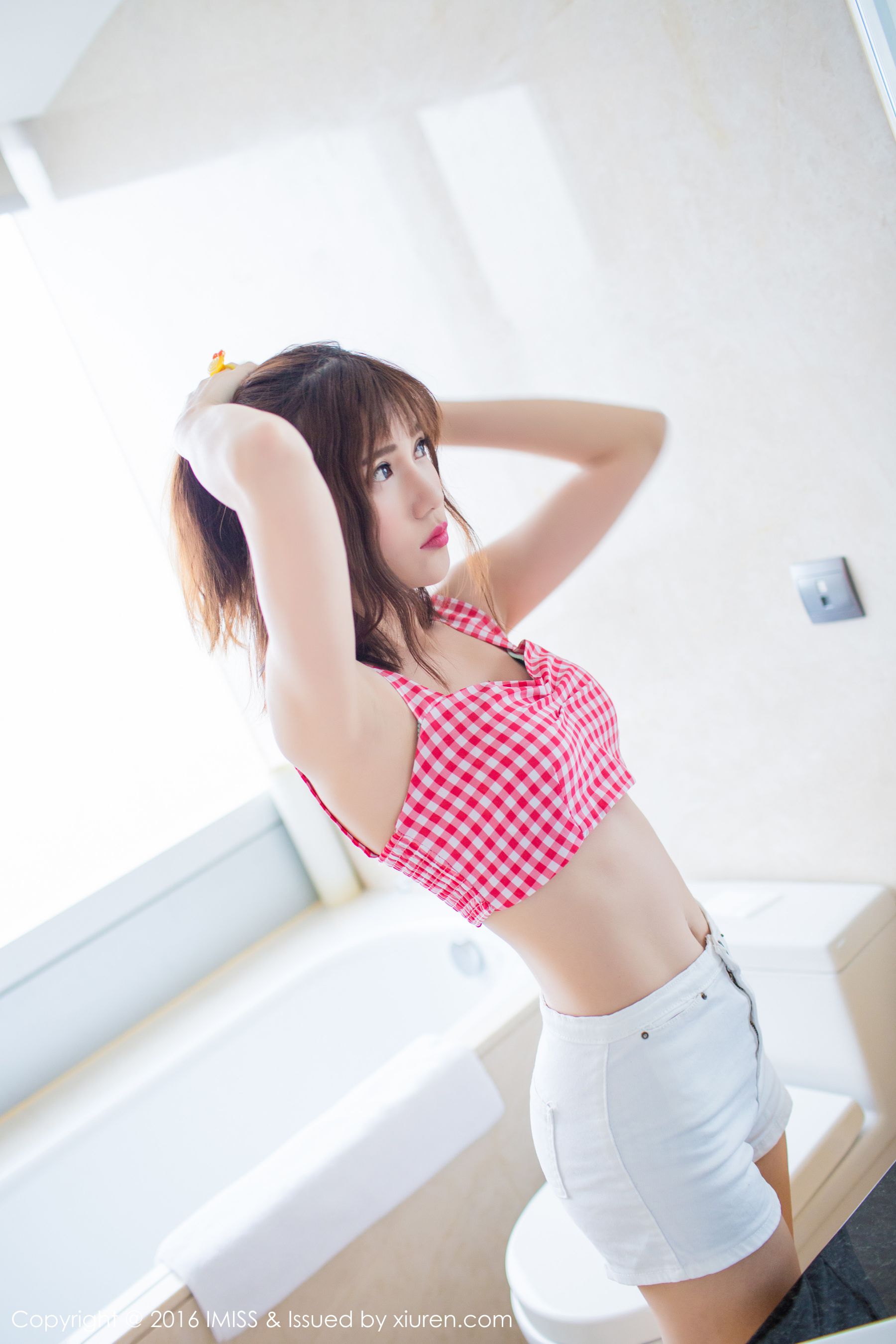 Sandy陈天扬《热裤+性感蕾丝+白衬衫》  Vol.072-图0