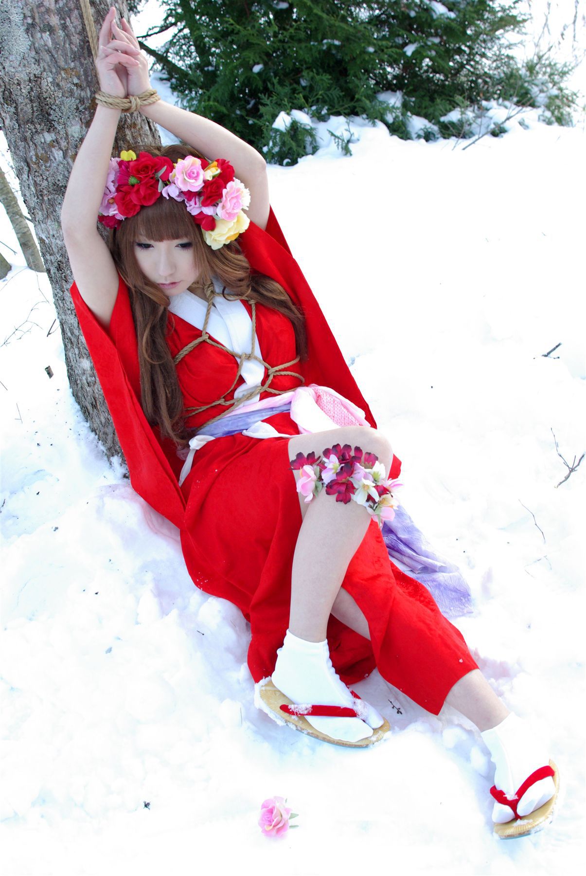 サク Saku Ayaka 《霞んでく記憶の中に雪 貴方の為に祈つた》-图104