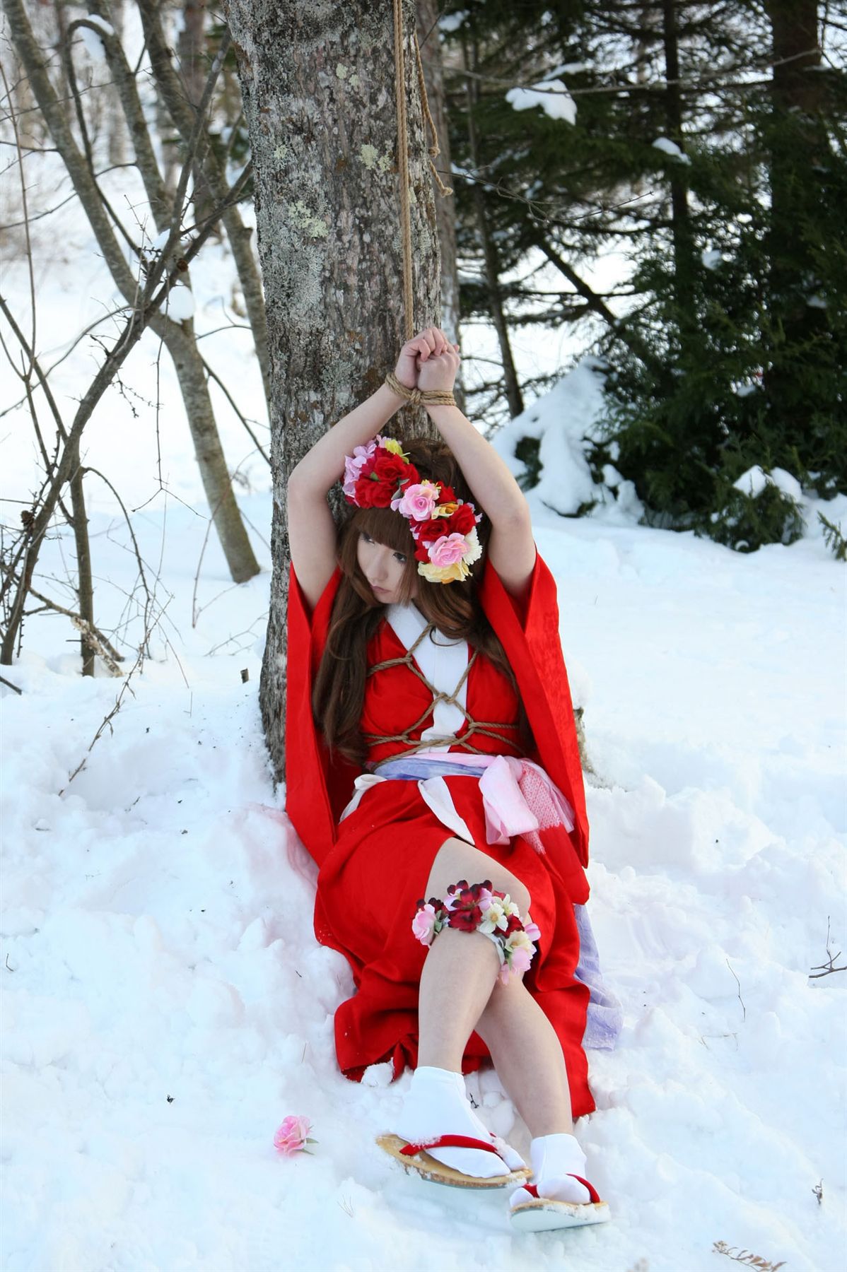 サク Saku Ayaka 《霞んでく記憶の中に雪 貴方の為に祈つた》-图79