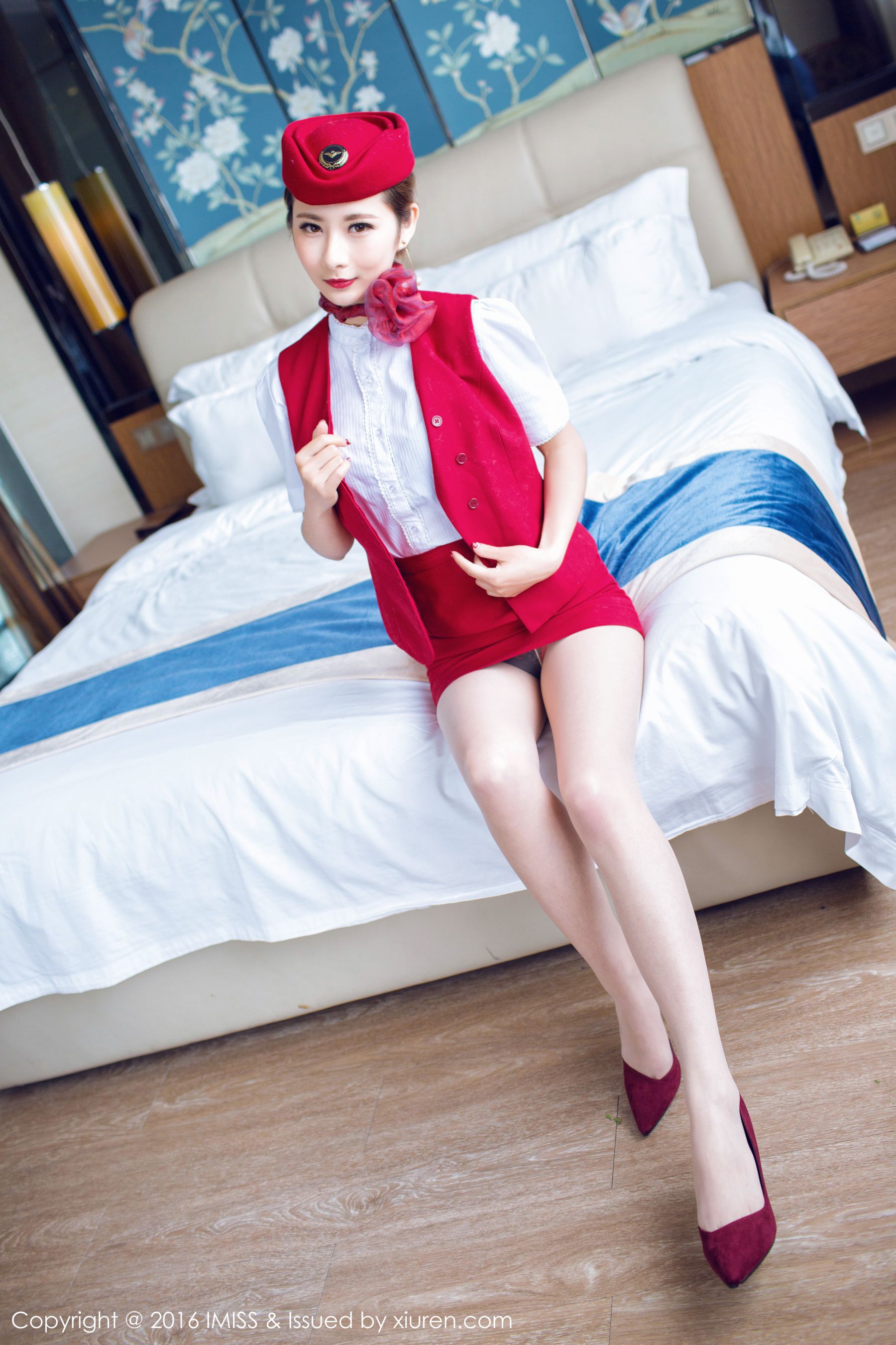 莉莉Lily《兔女郎、空姐制服+死库水湿身系列》  Vol.082-图12