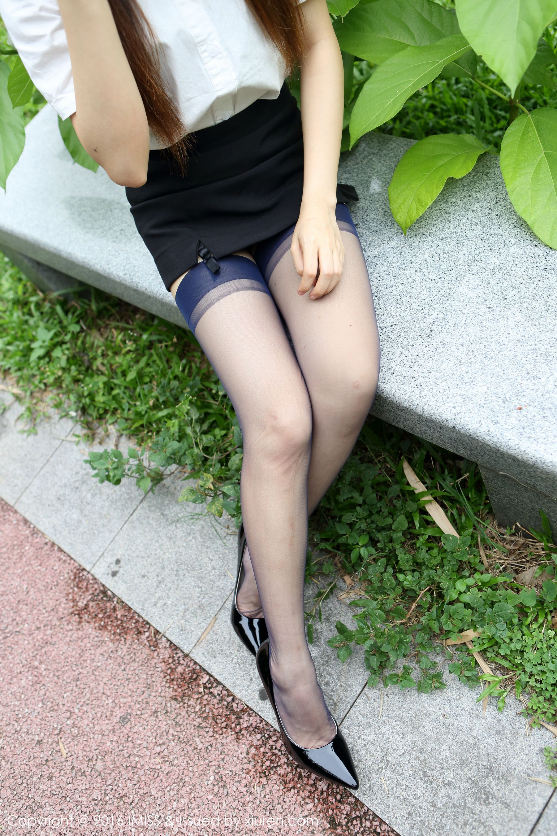 Winki丝姬《OL丝袜美腿街拍+旗袍丝袜系列》  Vol.098-图67