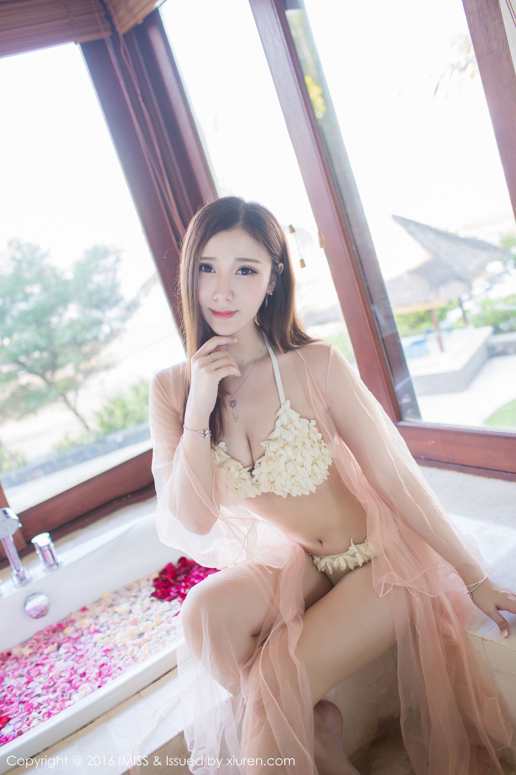 气质女神@淼淼萌萌哒《巴厘岛旅拍》  Vol.102-图10