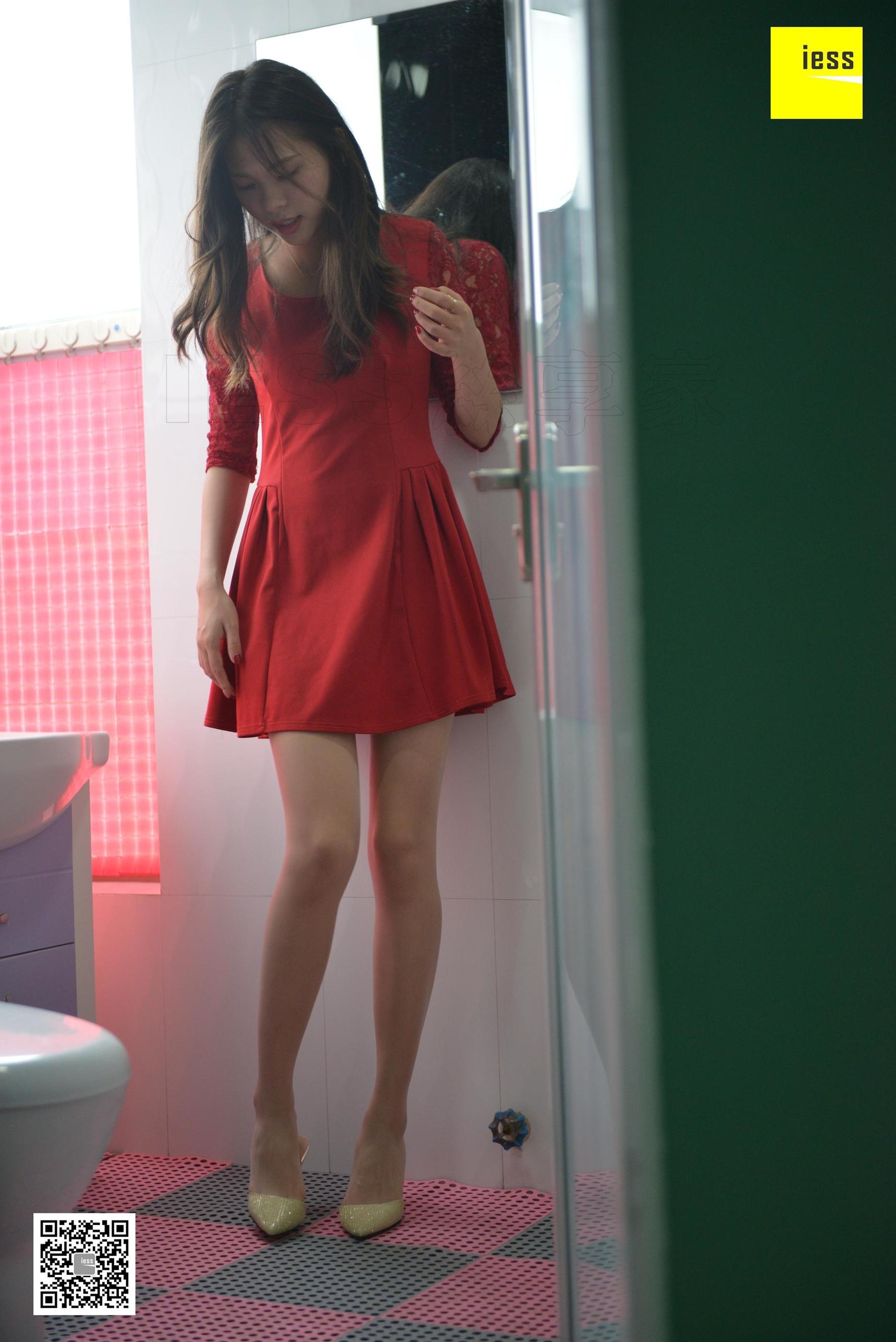 模特 七七 《七七红色蕾丝裙》-图3
