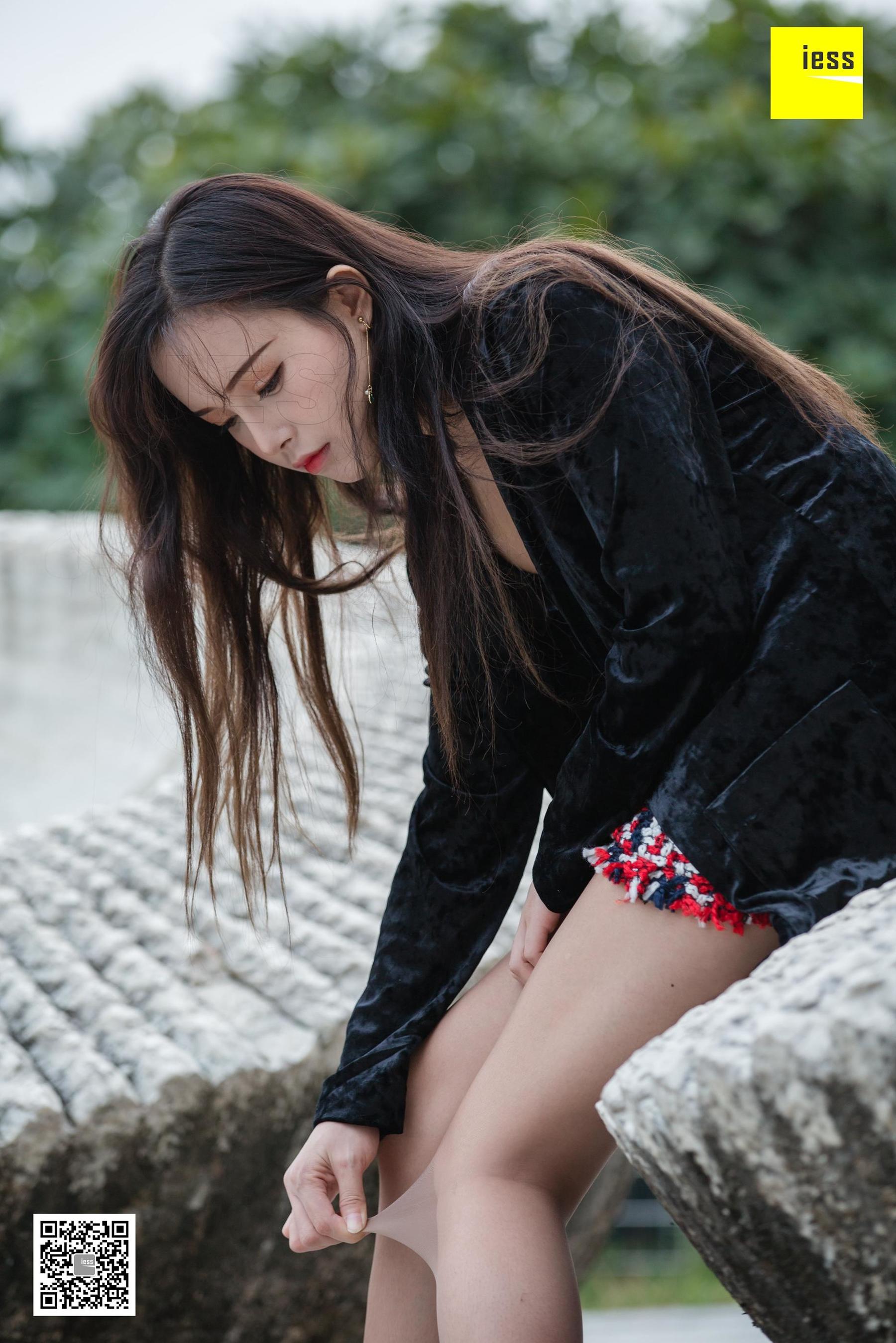 模特 小羽 《花丛中的小羽》-图11