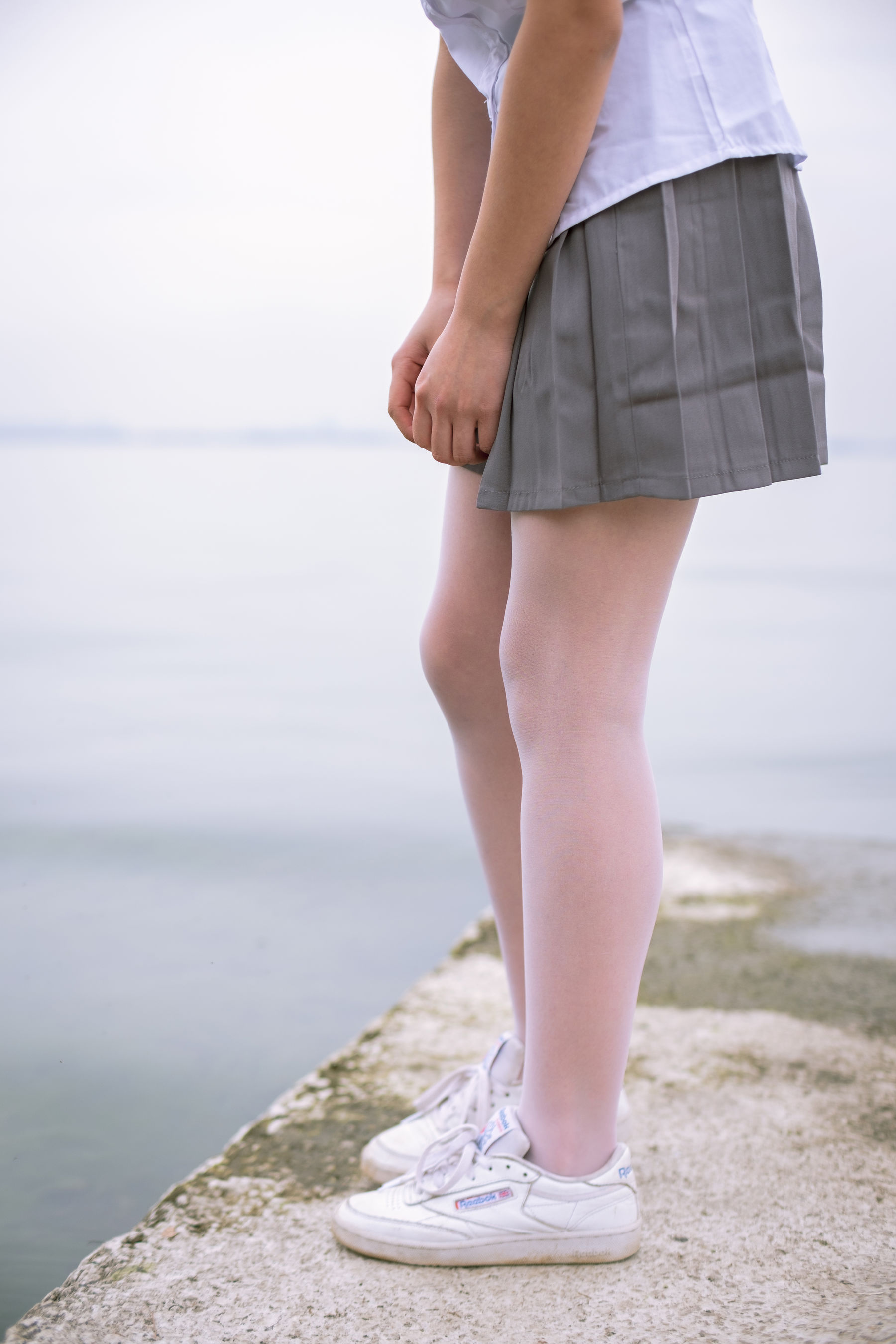 学生妹的外拍写真-图2