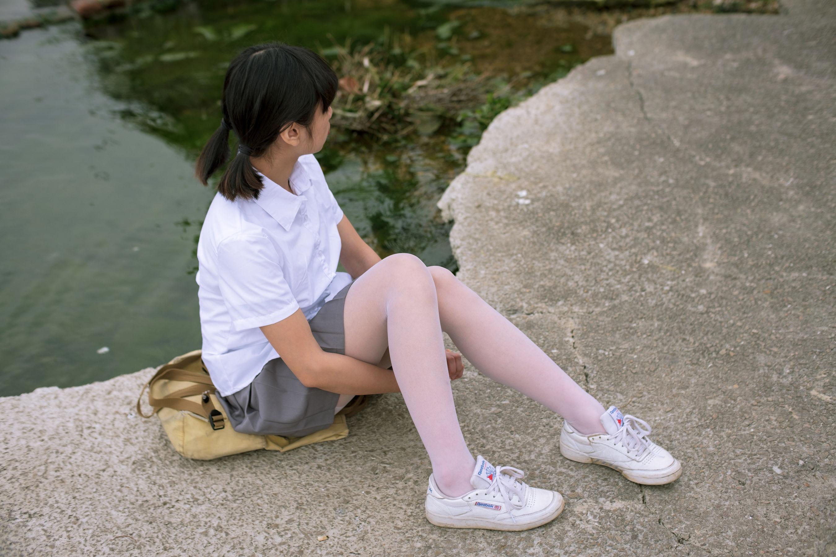 学生妹的外拍写真-图42