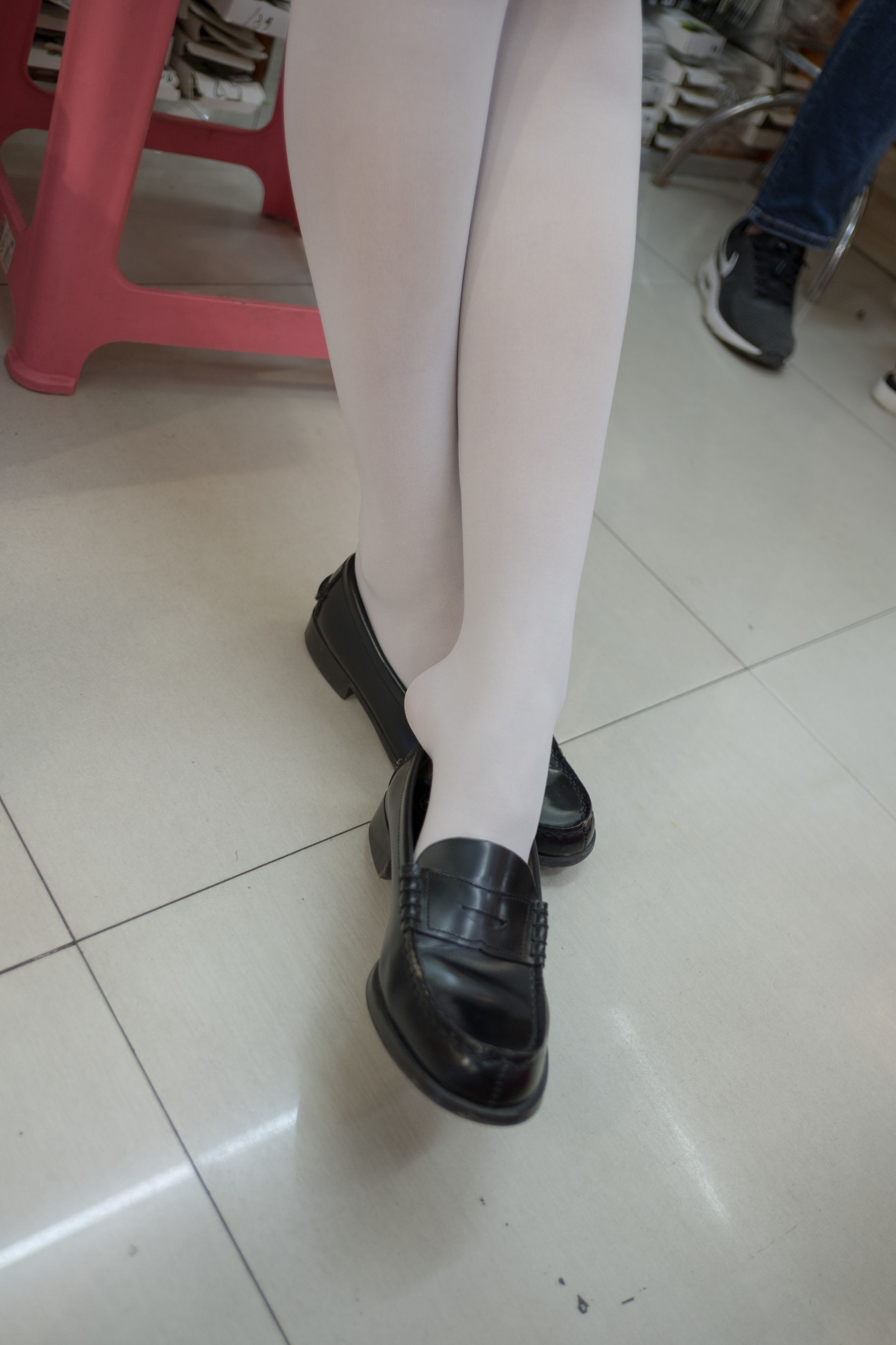 JK白丝美足-图4