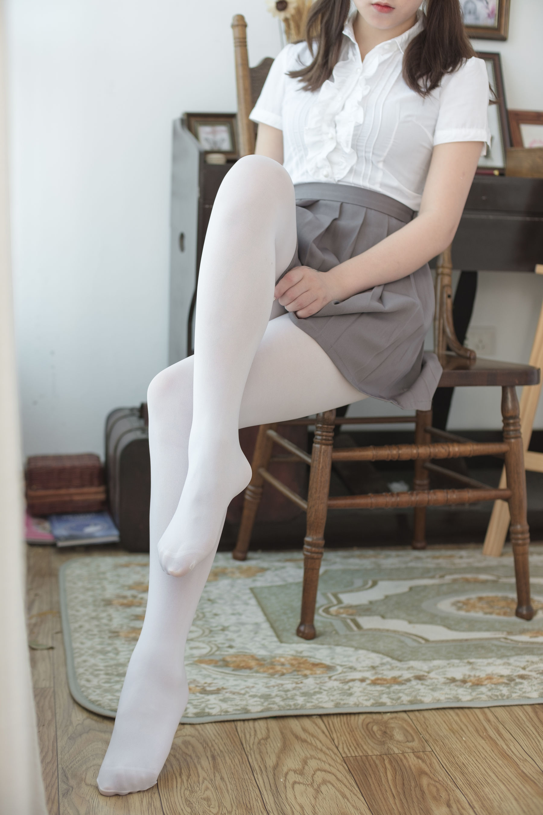 白丝美少女-图7