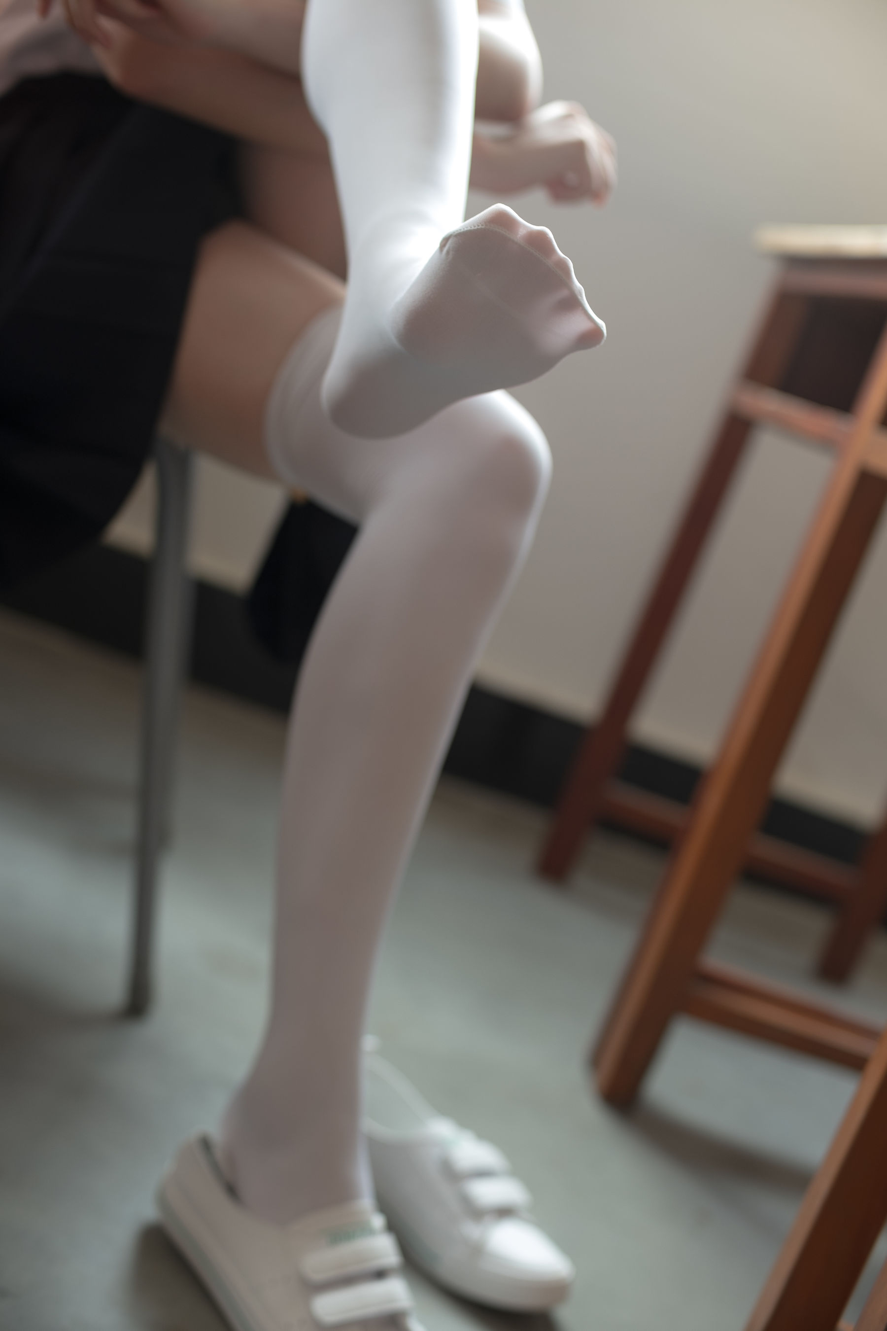 教室里的JK白丝少女-图42