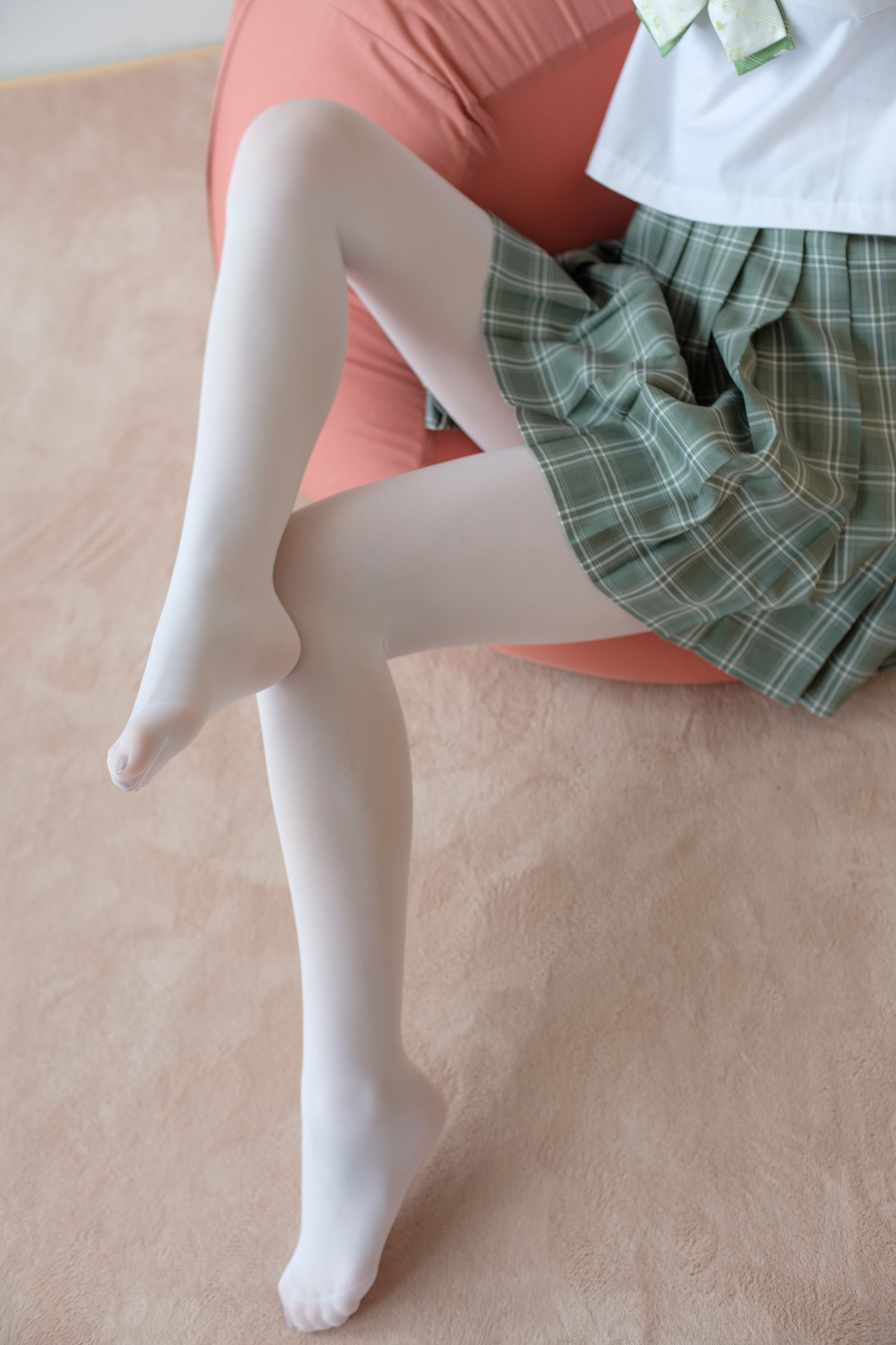 JK白丝少女的美足-图21