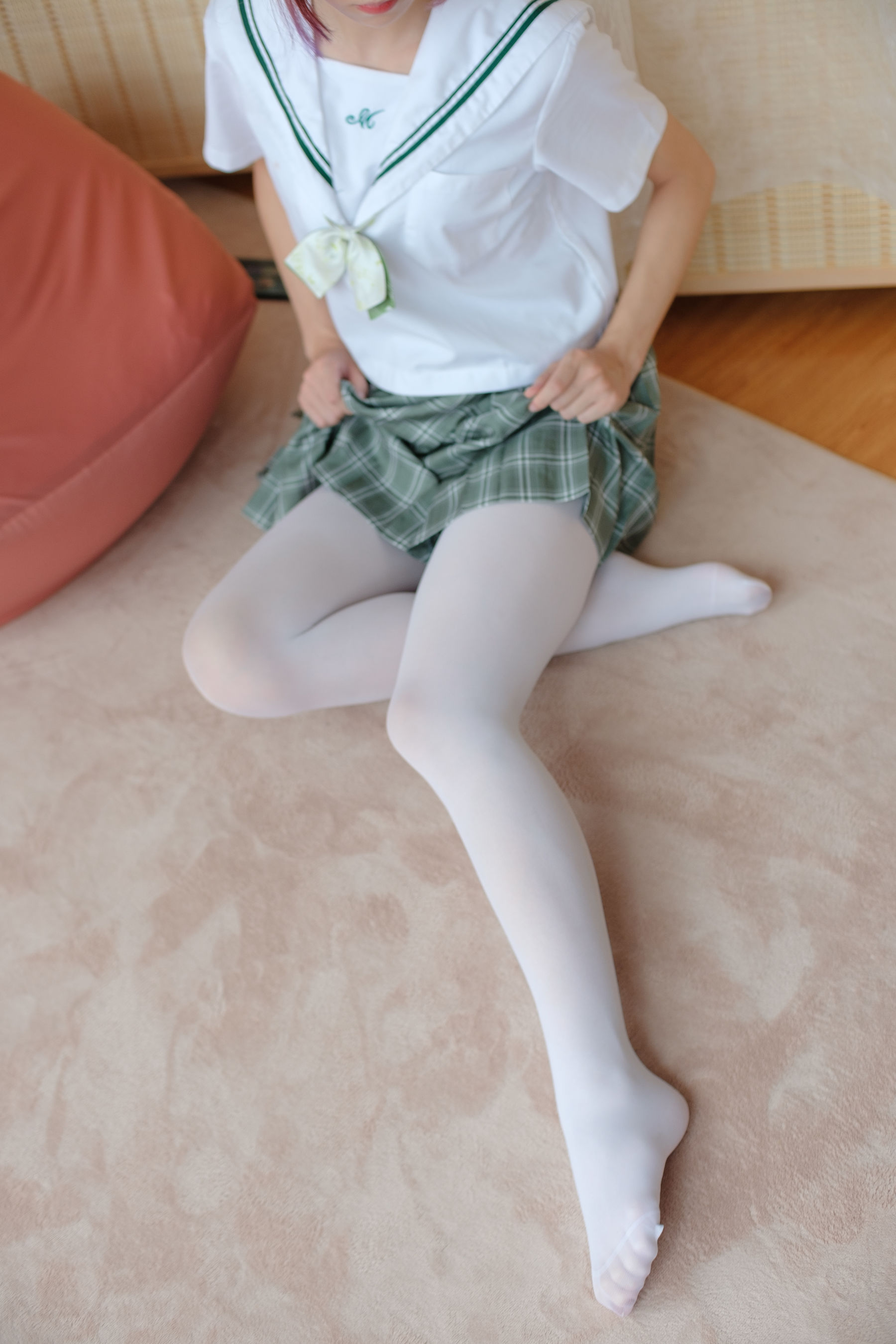 JK白丝少女的美足-图33