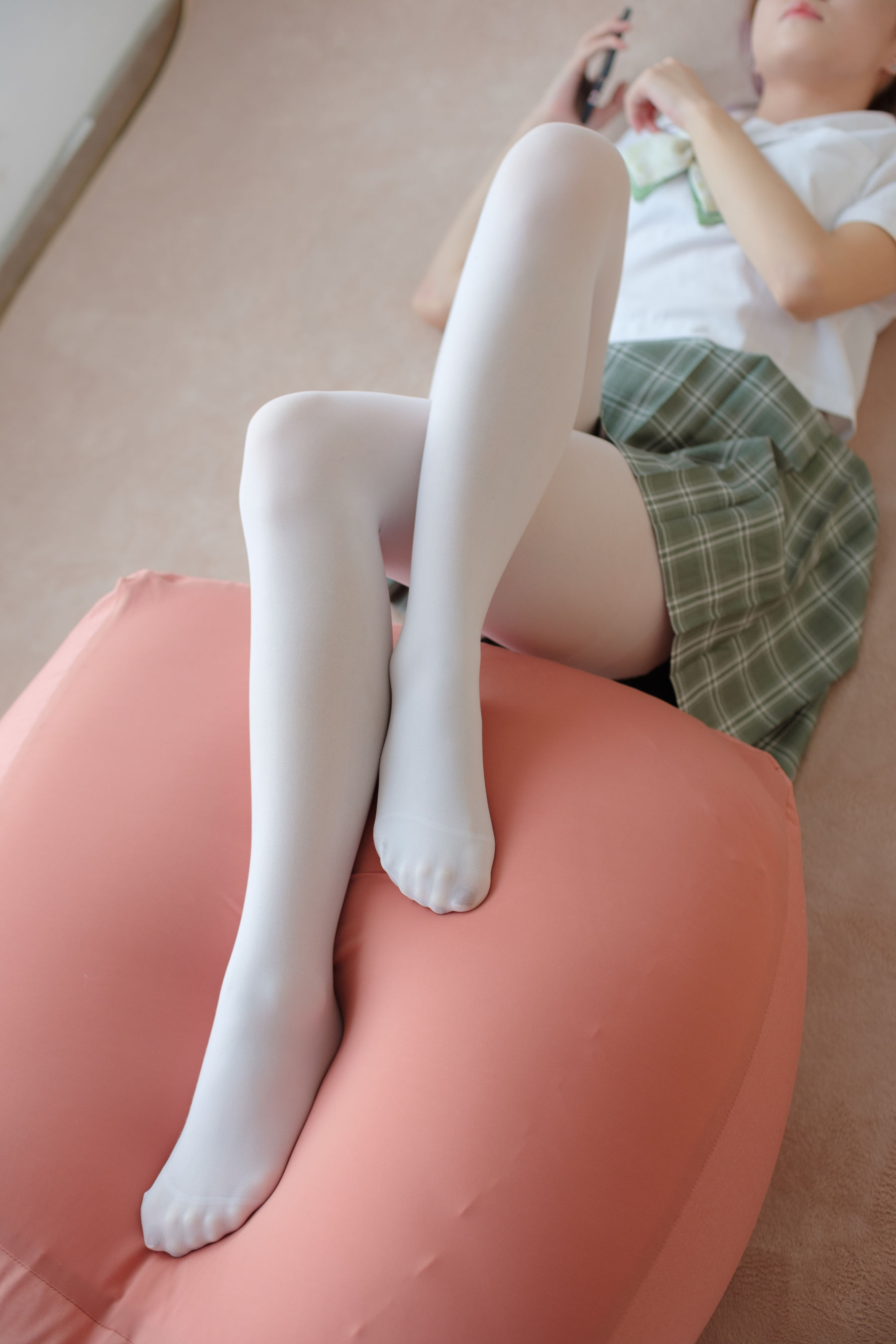 JK白丝少女的美足-图54