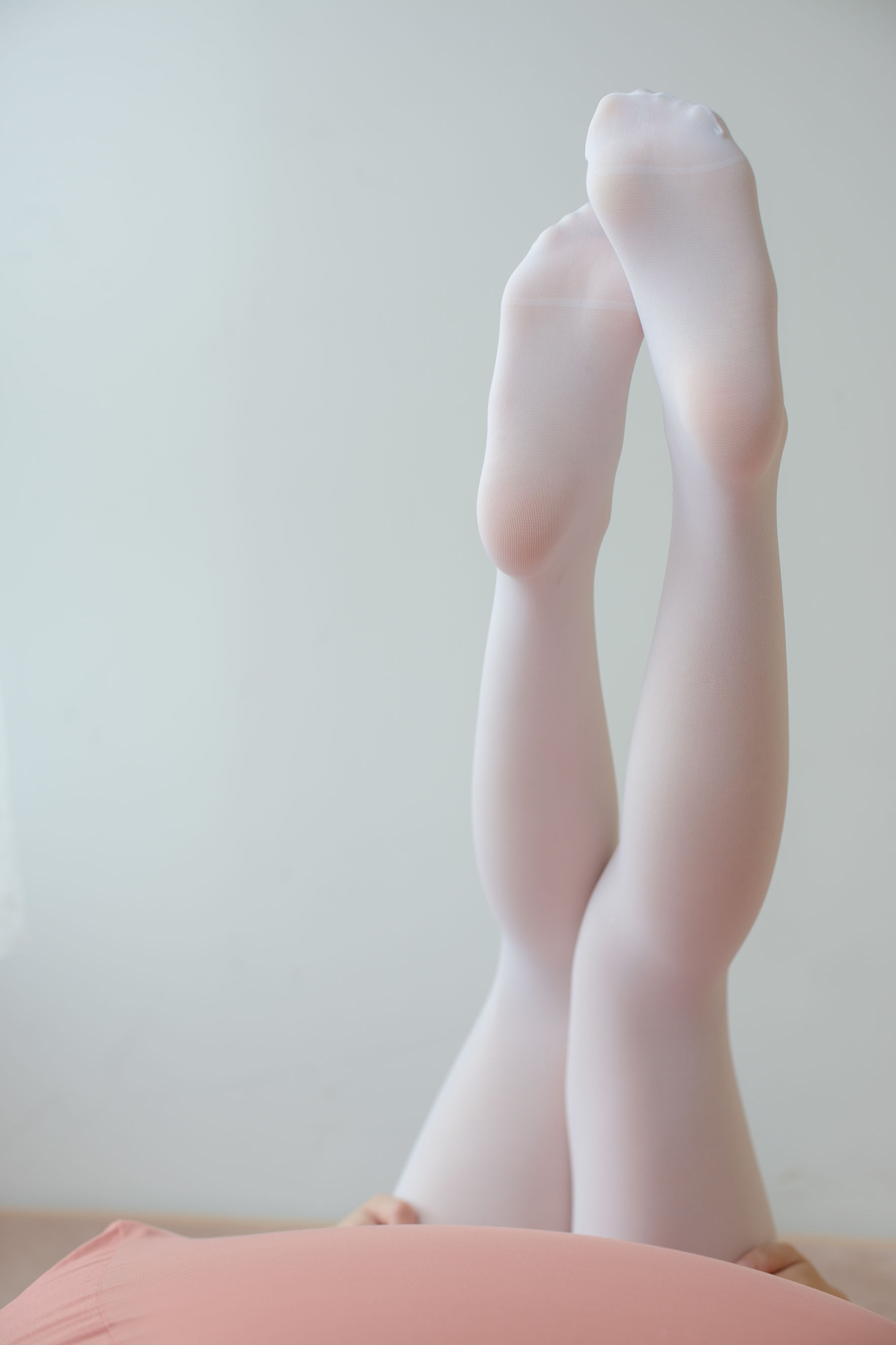 JK白丝少女的美足-图61
