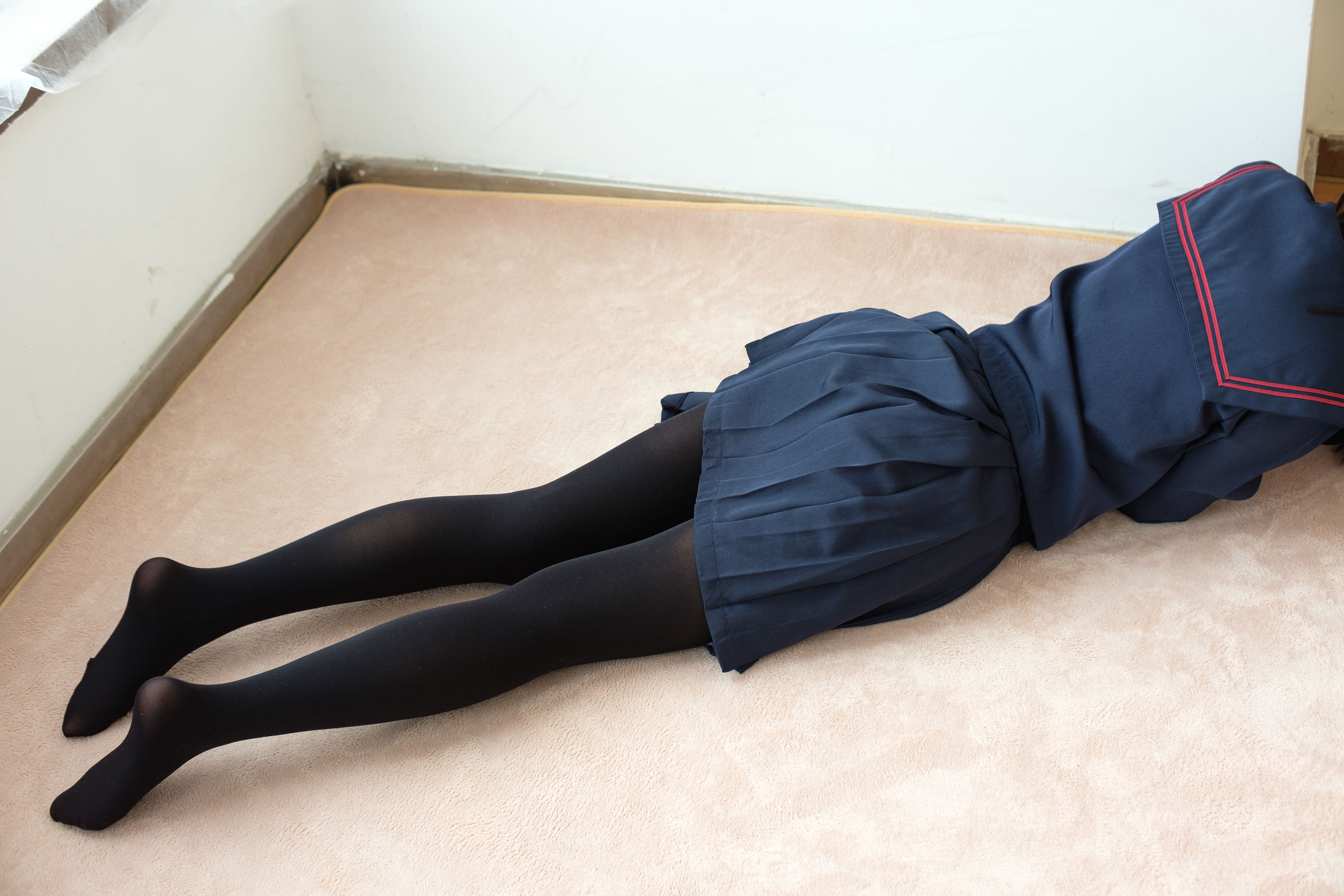 JK黑丝少女-图14