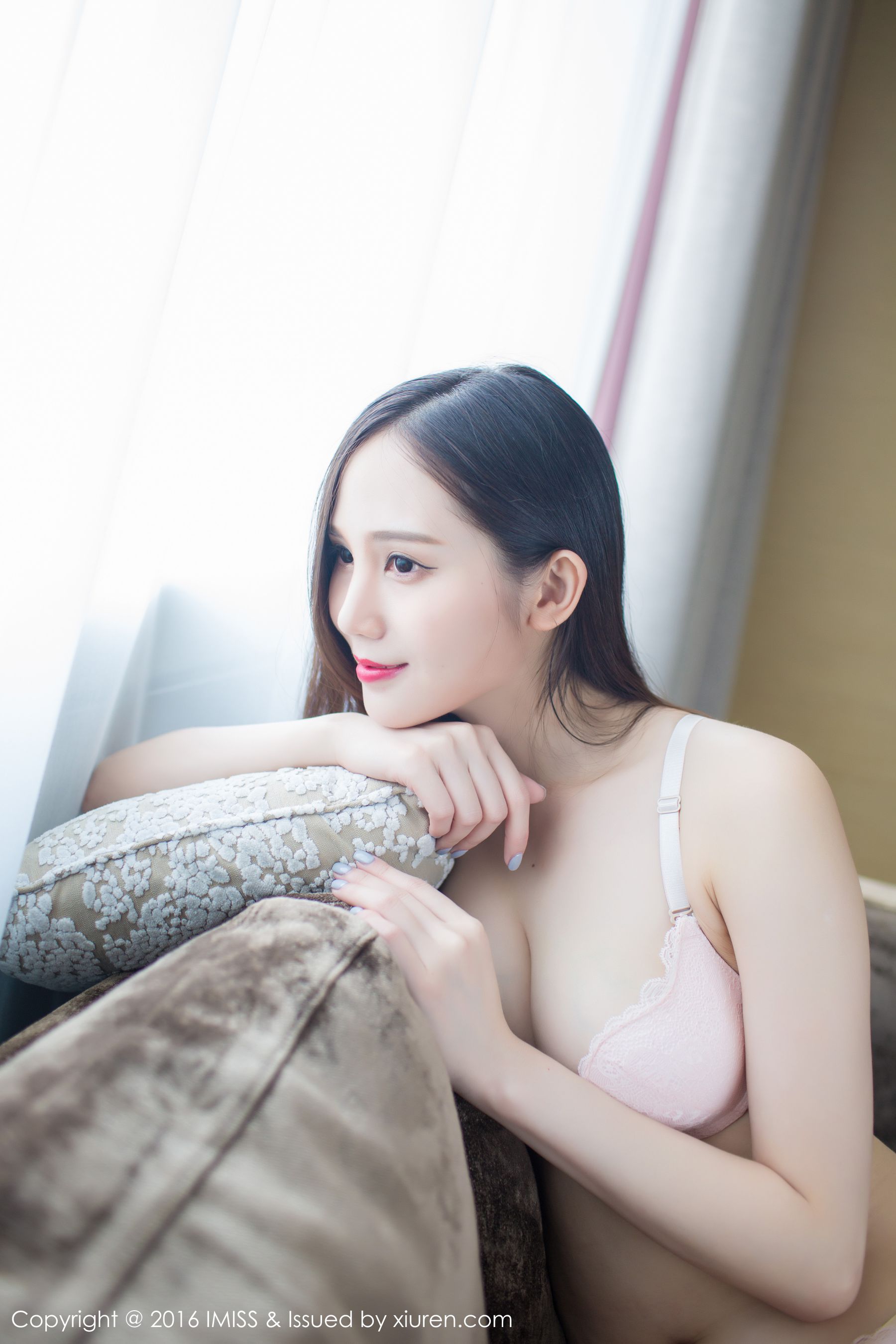 SISY思《红色睡衣和一套粉色内衣》  Vol.124-图31