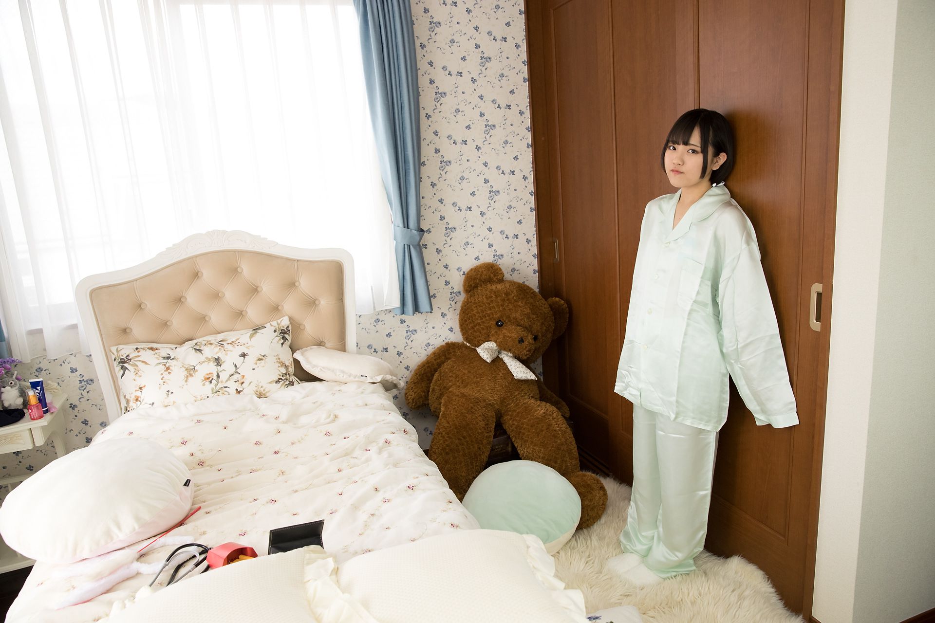 Anju Kouzuki 香月りお - Limited Gallery 9.2-图3