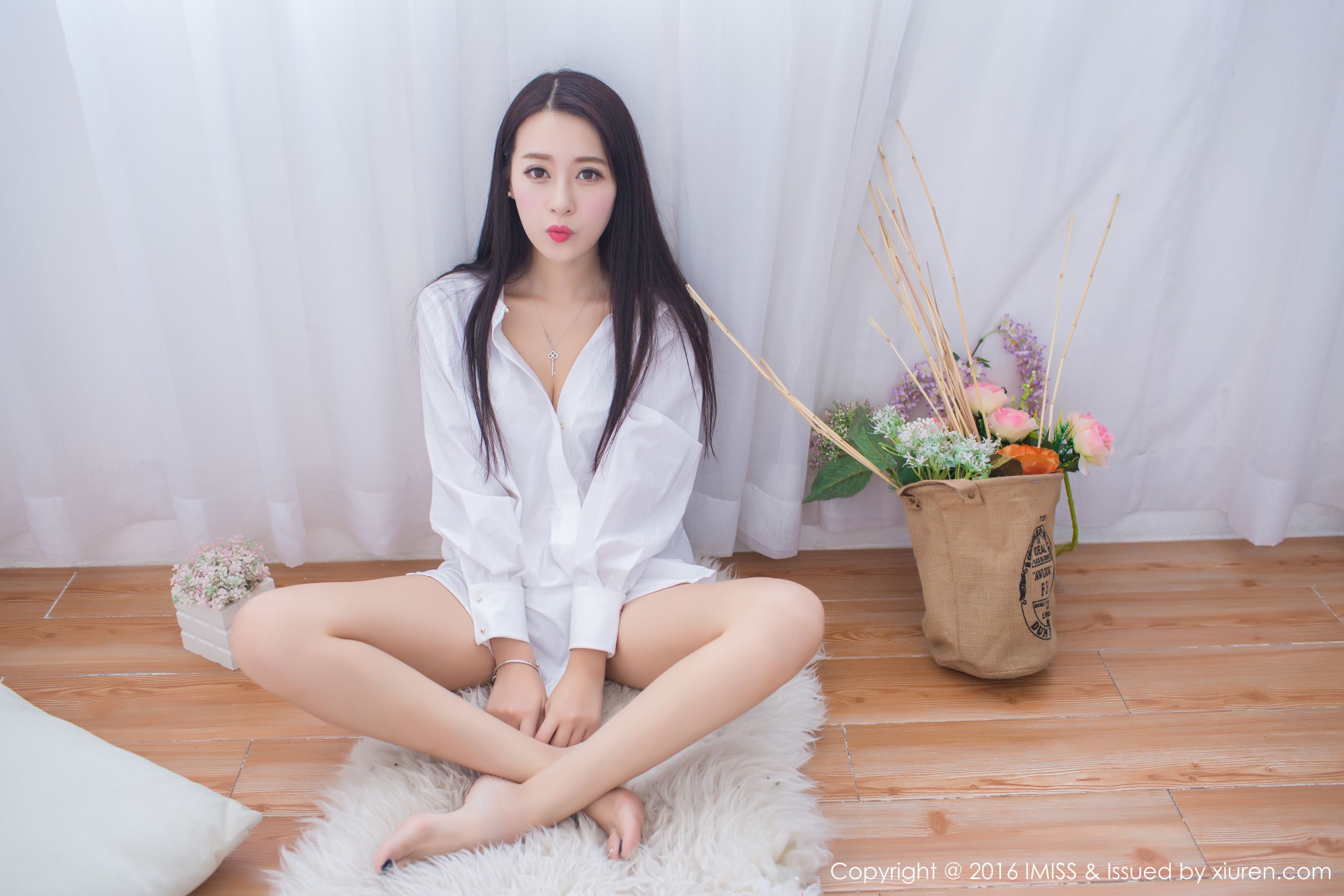 王曼妮好Q《性感睡衣+白衬衫系列》  Vol.137-图11